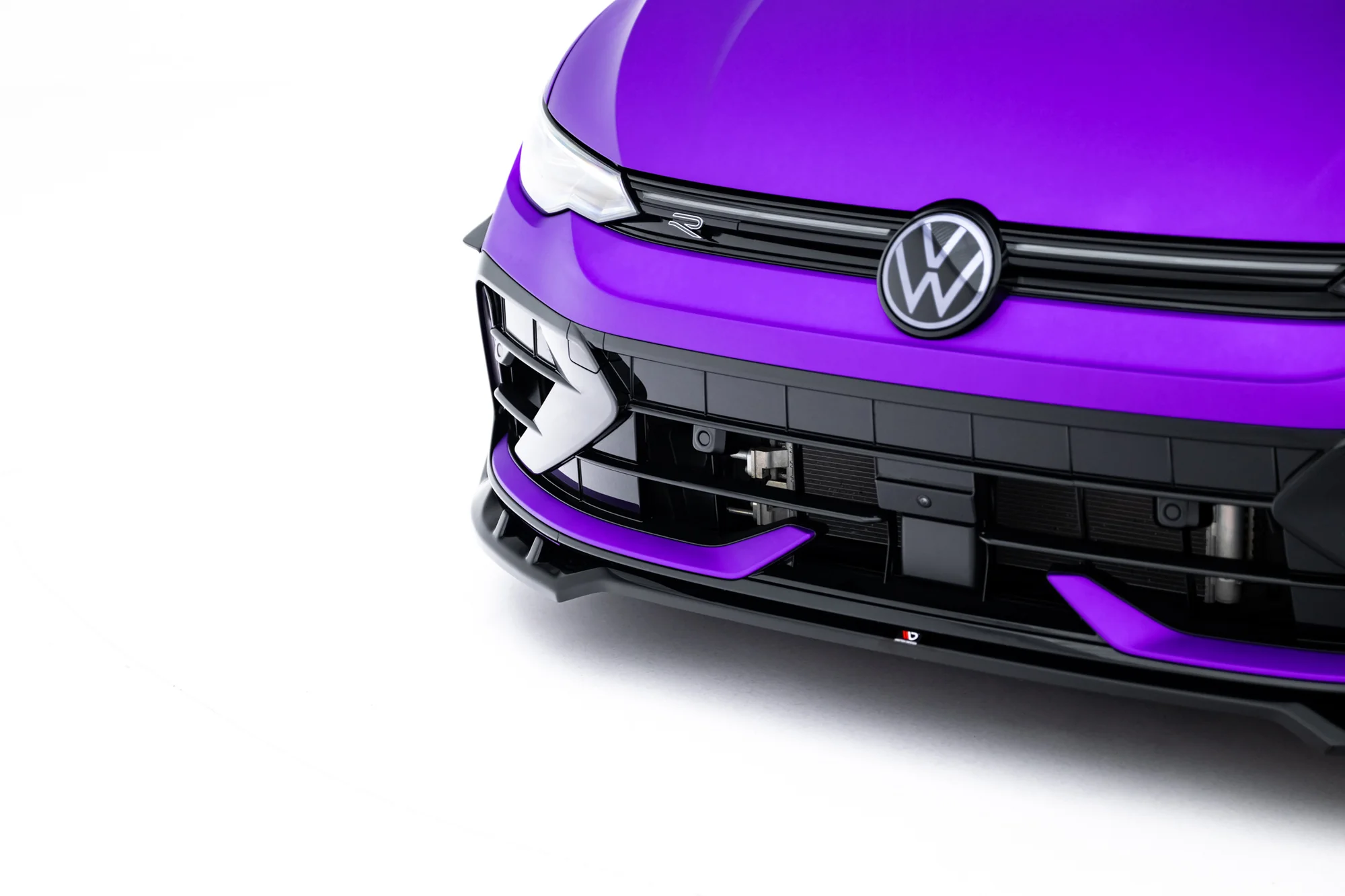 Front Splitter V.1 Volkswagen Golf R Mk8 Facelift - Image 3