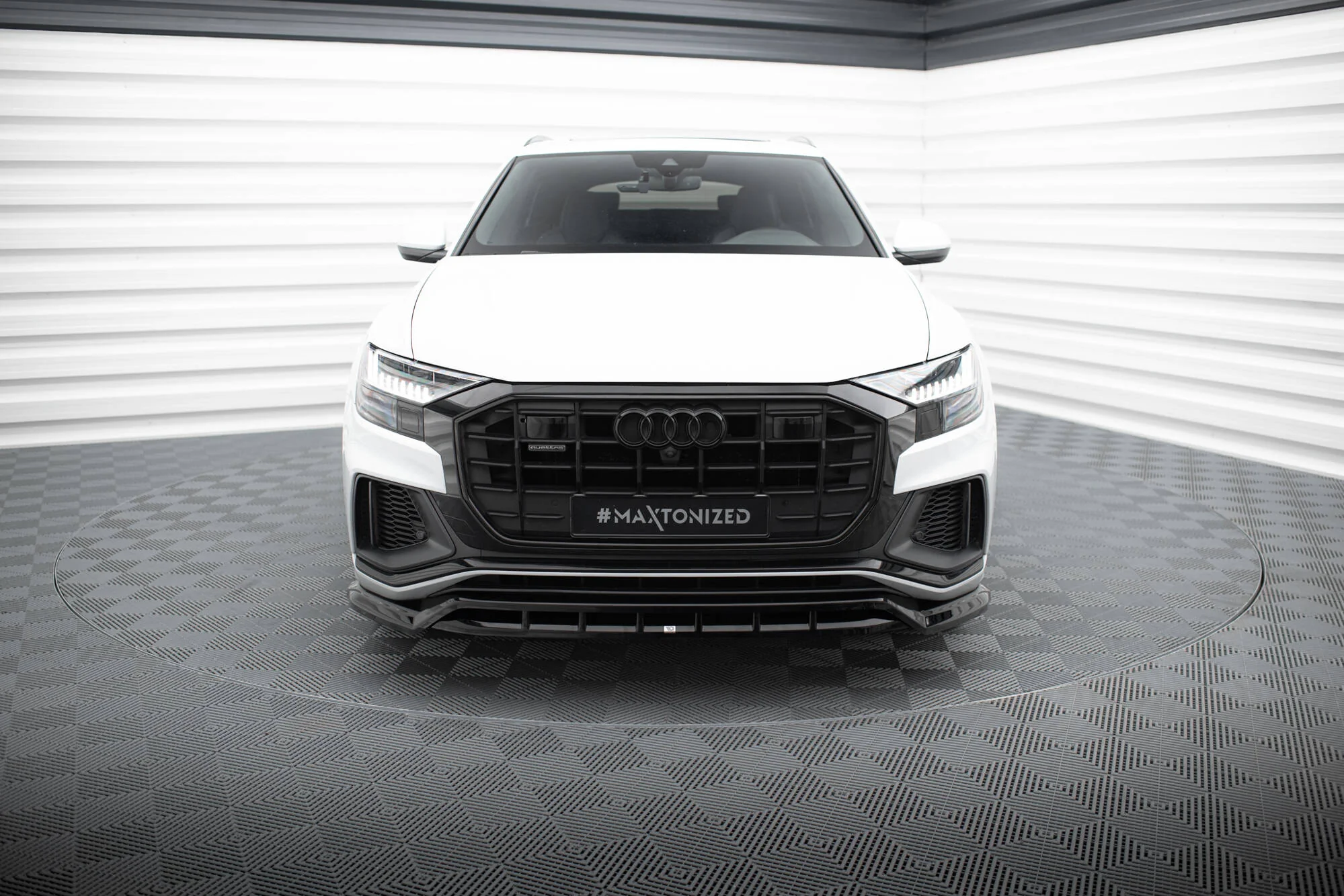 FRONT SPLITTER V.2 AUDI SQ8 / Q8 S-LINE MK1 - Image 2