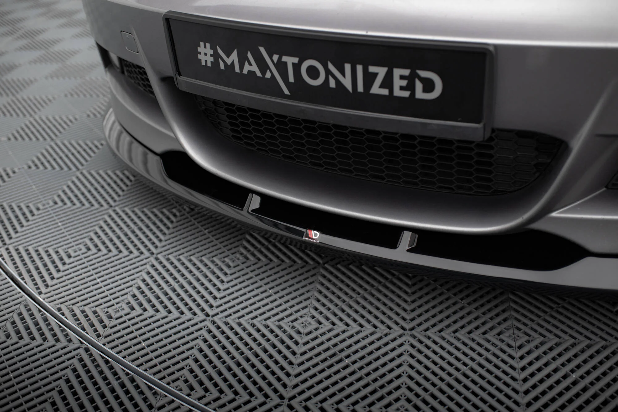 FRONT SPLITTER V.2 BMW 1 M-PACK E82 - Image 4