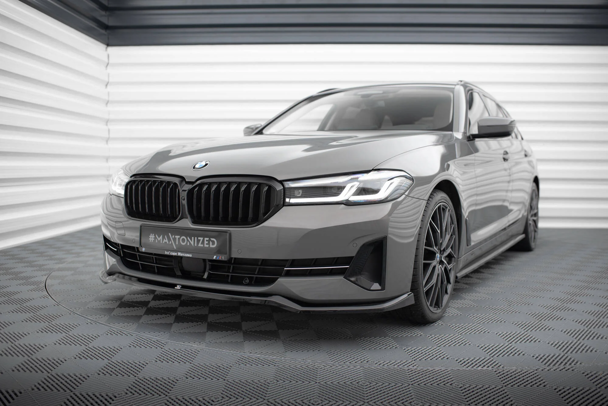 FRONT SPLITTER V.2 BMW 5 G30 / G31 FACELIFT - Image 3