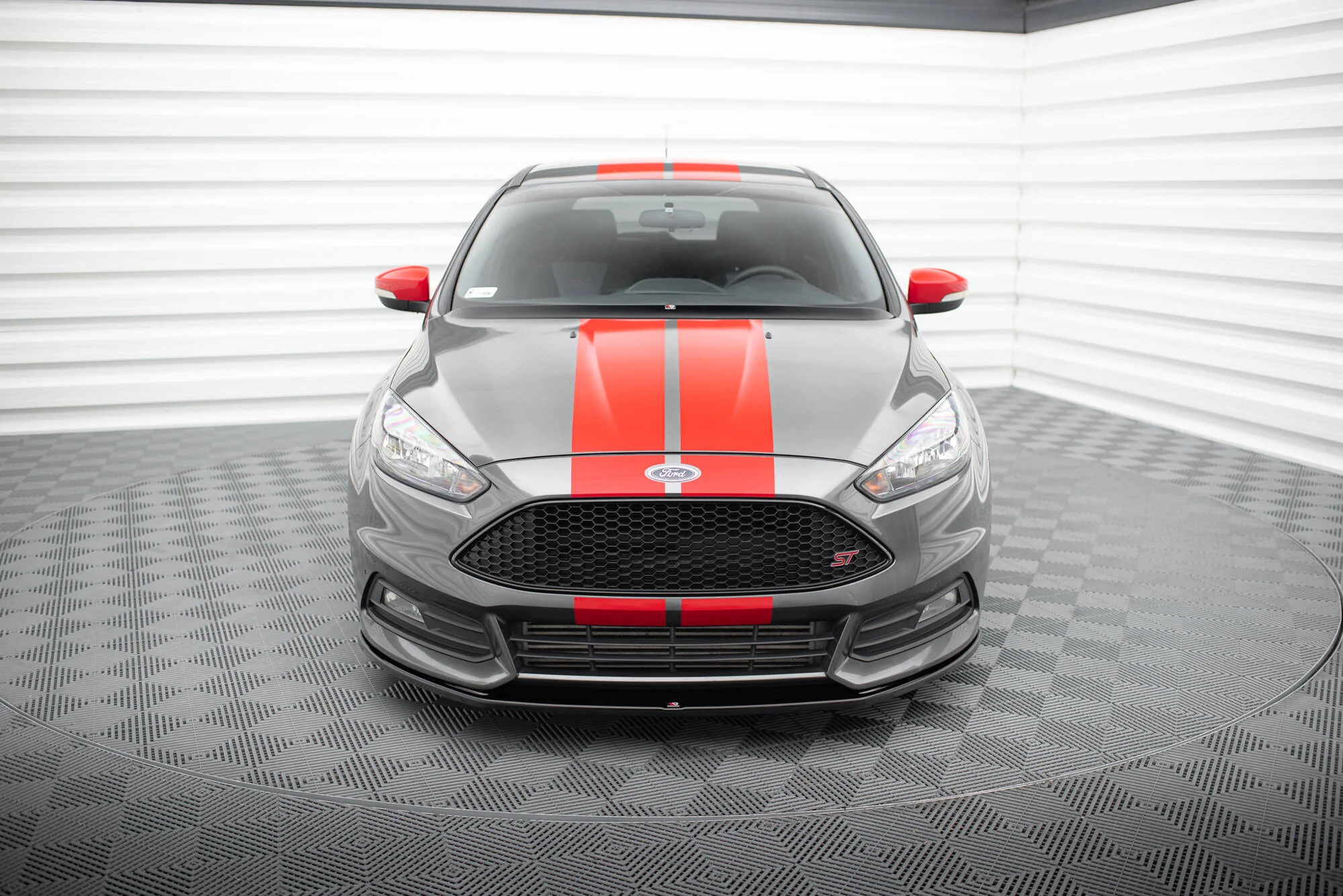 FRONT SPLITTER V.2 FORD FOCUS ST MK3 FL - Image 2