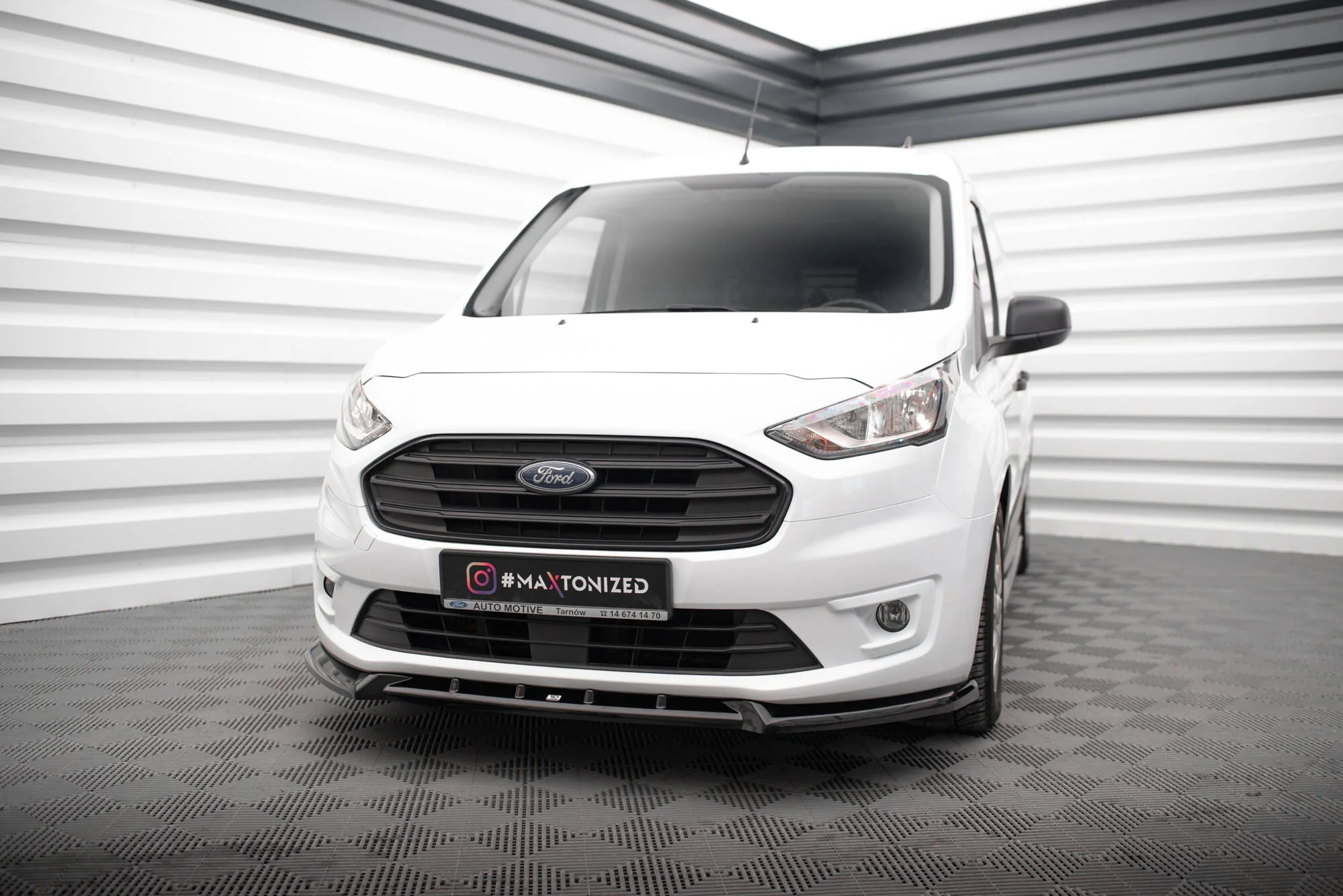 FRONT SPLITTER V.2 FORD TRANSIT CONNECT MK2 FACELIFT - Image 2