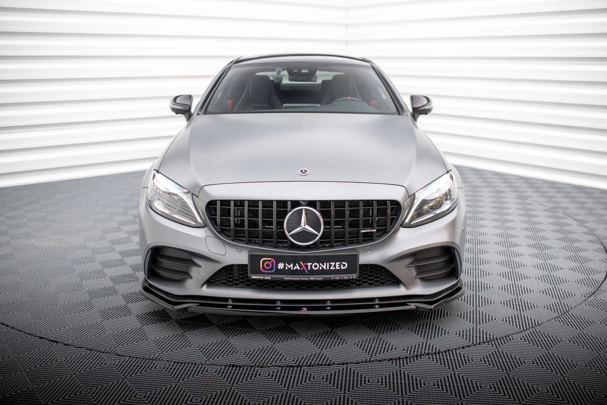 FRONT SPLITTER V.2 MERCEDES-AMG C43 COUPE / SEDAN C205 / W205 FACELIFT - Image 5