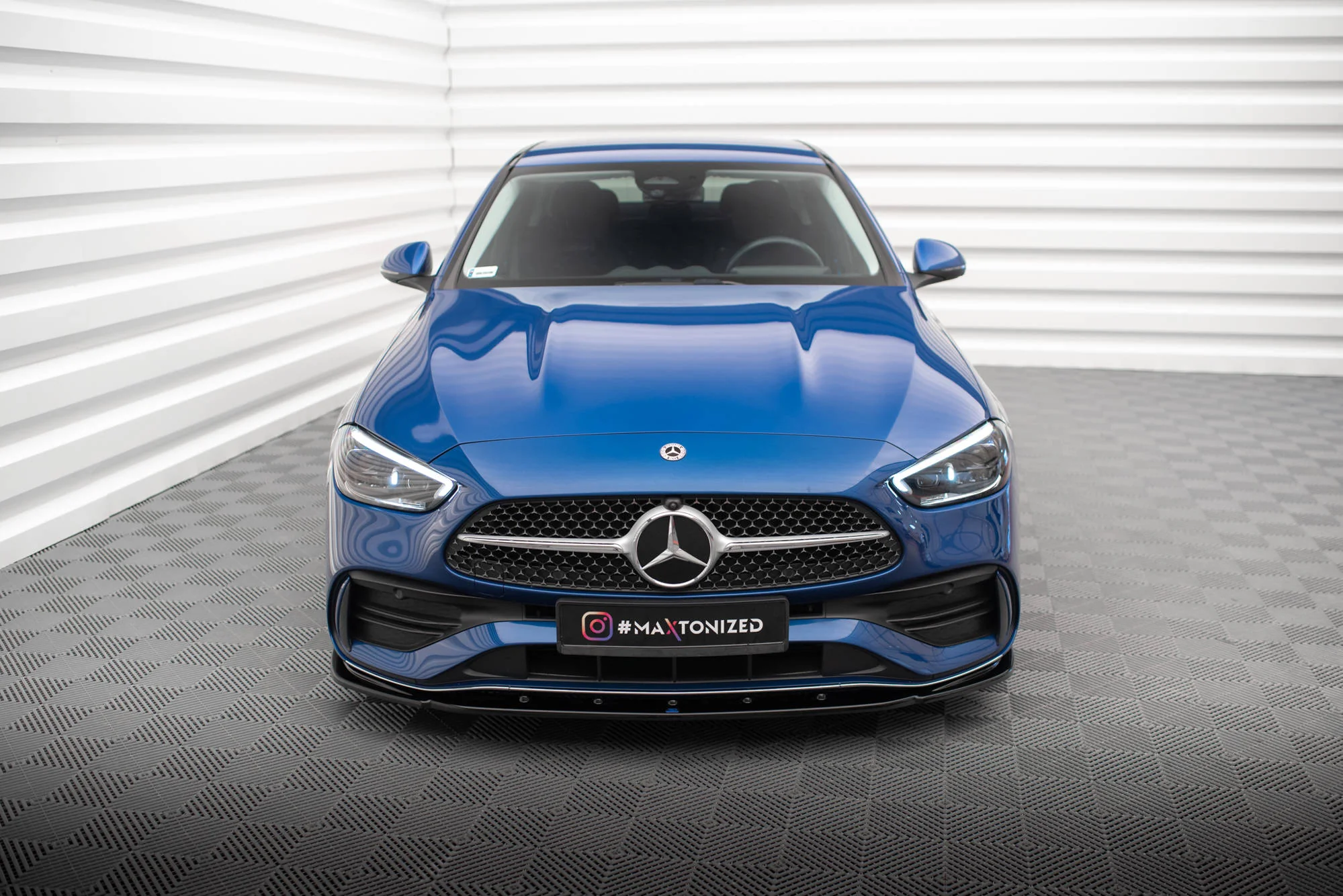 FRONT SPLITTER V.2 MERCEDES-BENZ C AMG-LINE W206 - Image 4