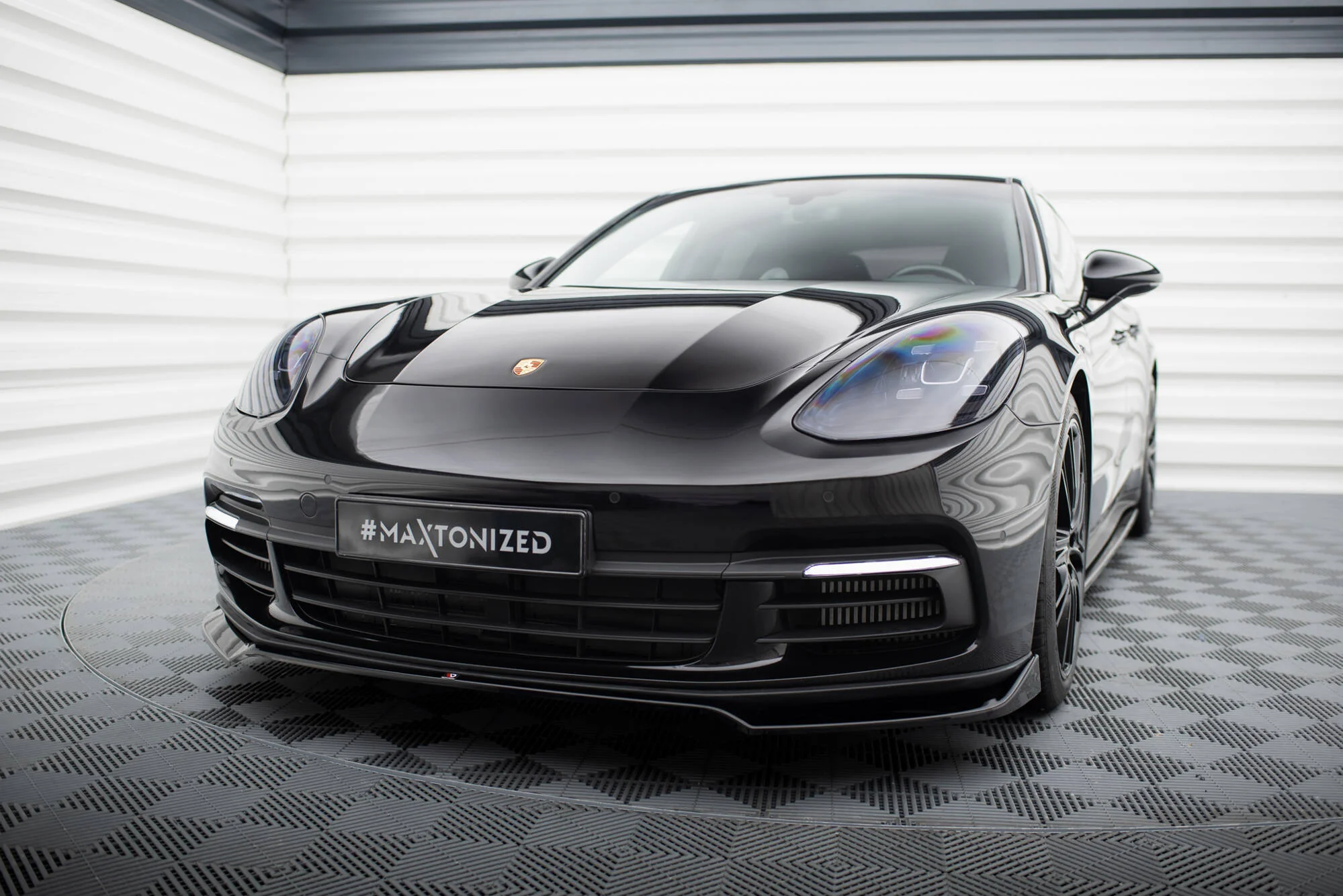 FRONT SPLITTER V.2 PORSCHE PANAMERA E-HYBRID 971 - Image 3