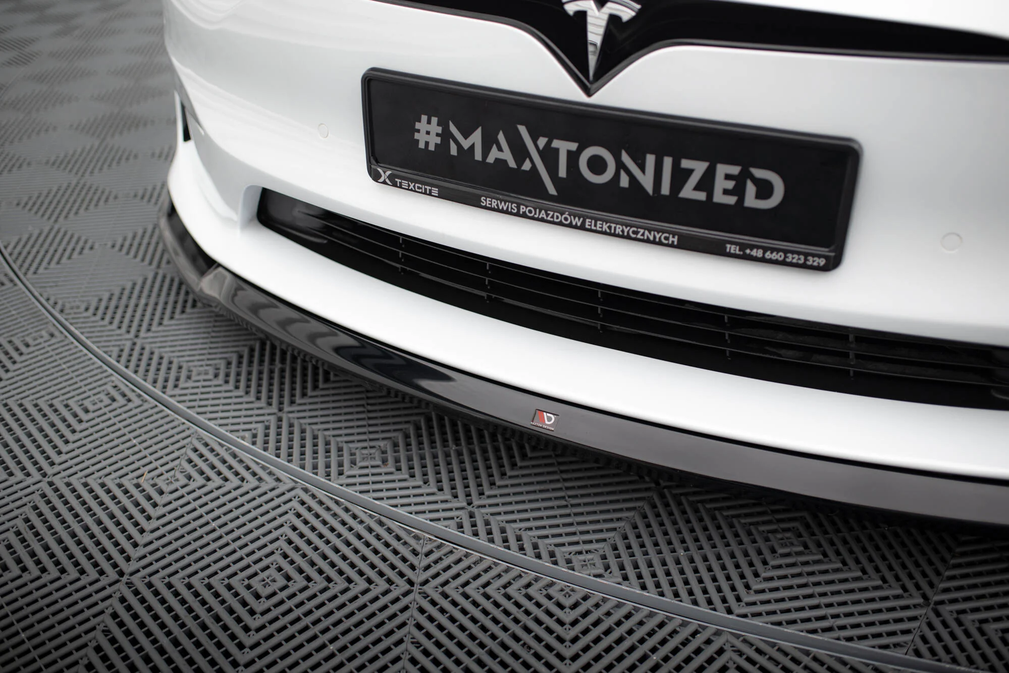 FRONT SPLITTER V.2 TESLA MODEL S PLAID MK1 FACELIFT - Image 4