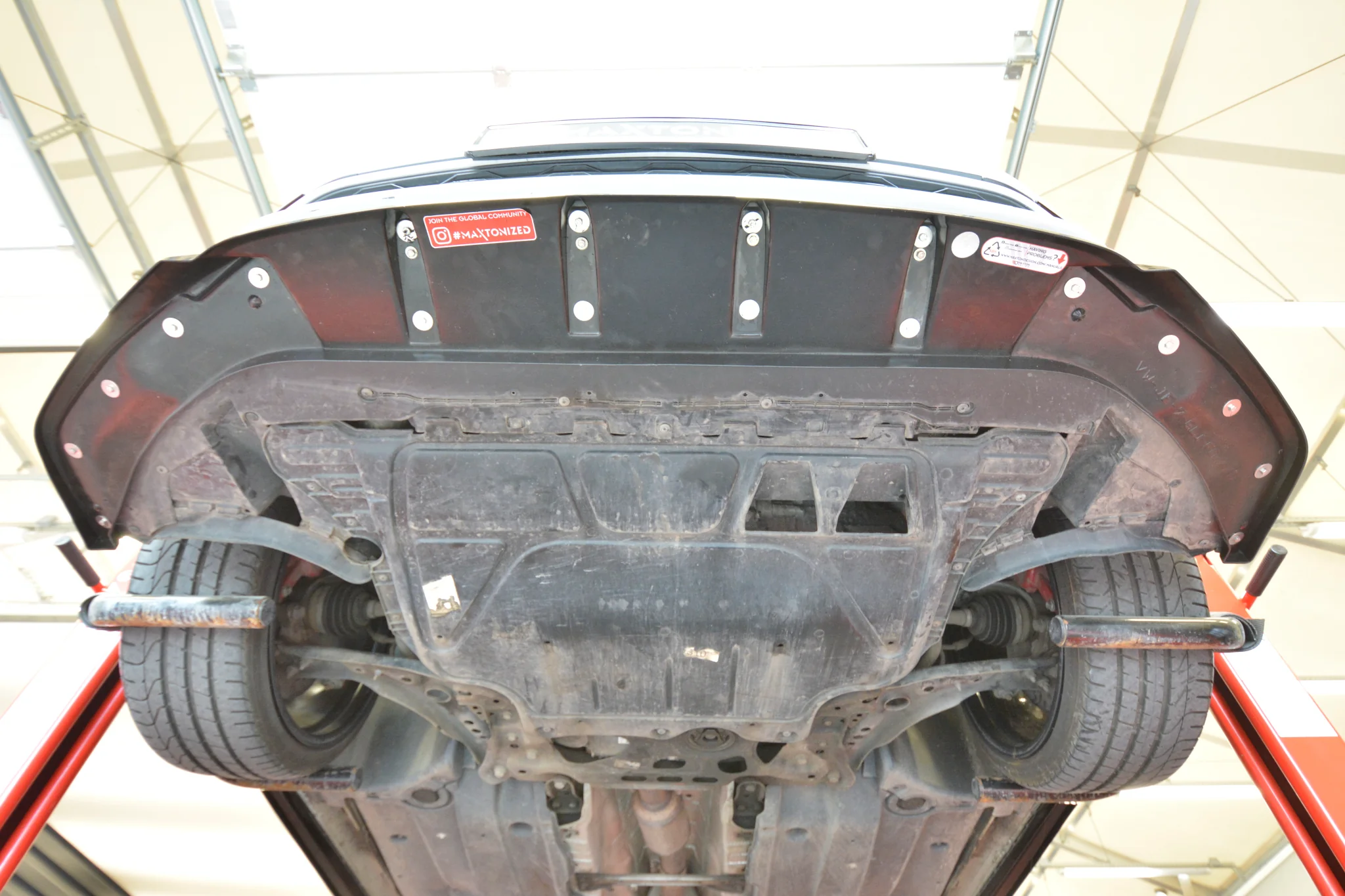 Front Splitter V.2 Volkswagen Jetta GLI Mk7 - Image 7