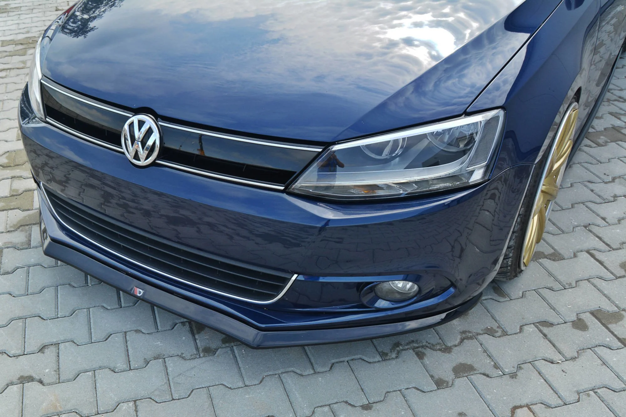 FRONT SPLITTER V.2 VOLKSWAGEN JETTA MK6 SEDAN PREFACE - Image 3