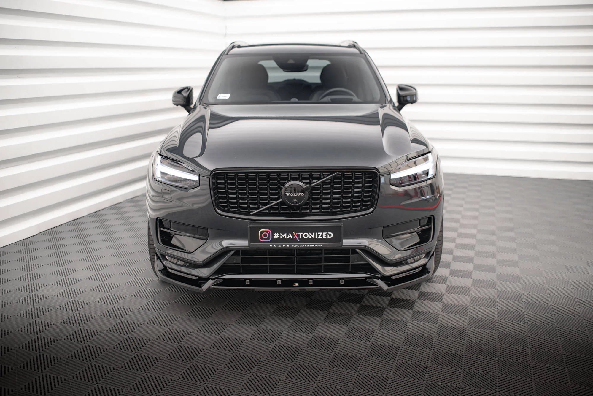 FRONT SPLITTER V.2 VOLVO XC90 R-DESIGN MK2 FACELIFT - Image 4