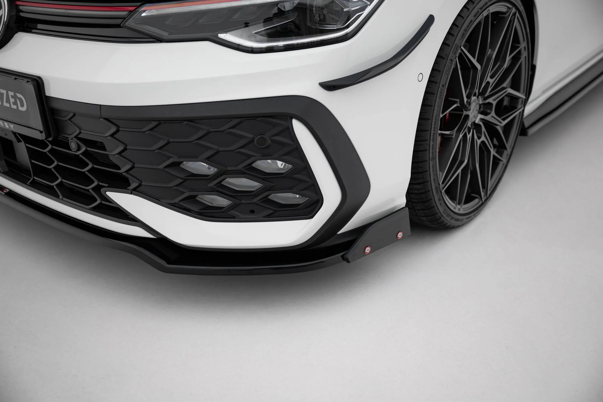 Front Splitter V.3 + Flaps Volkswagen Golf GTI / GTE / R-Line Mk8 Facelift - Image 4