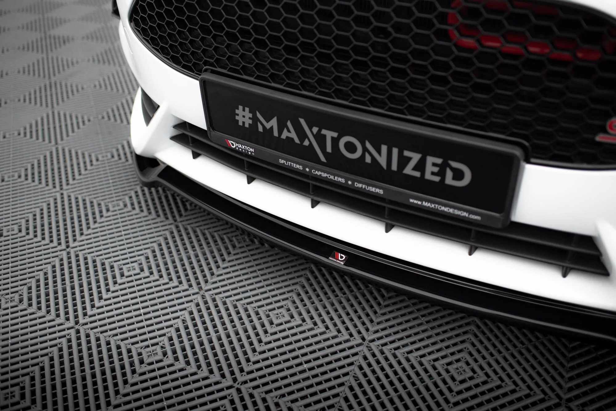 FRONT SPLITTER V.3 FORD FIESTA ST MK7 FL - Image 4