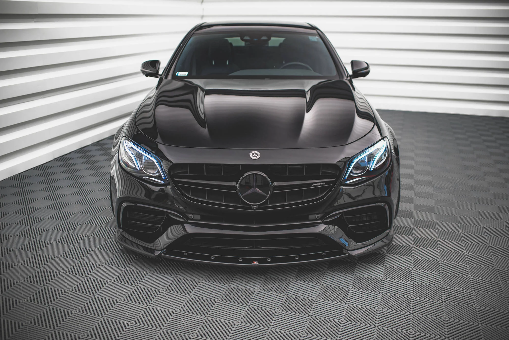 FRONT SPLITTER V.3 MERCEDES-BENZ E63 AMG ESTATE/SEDAN S213/W213 - Image 2