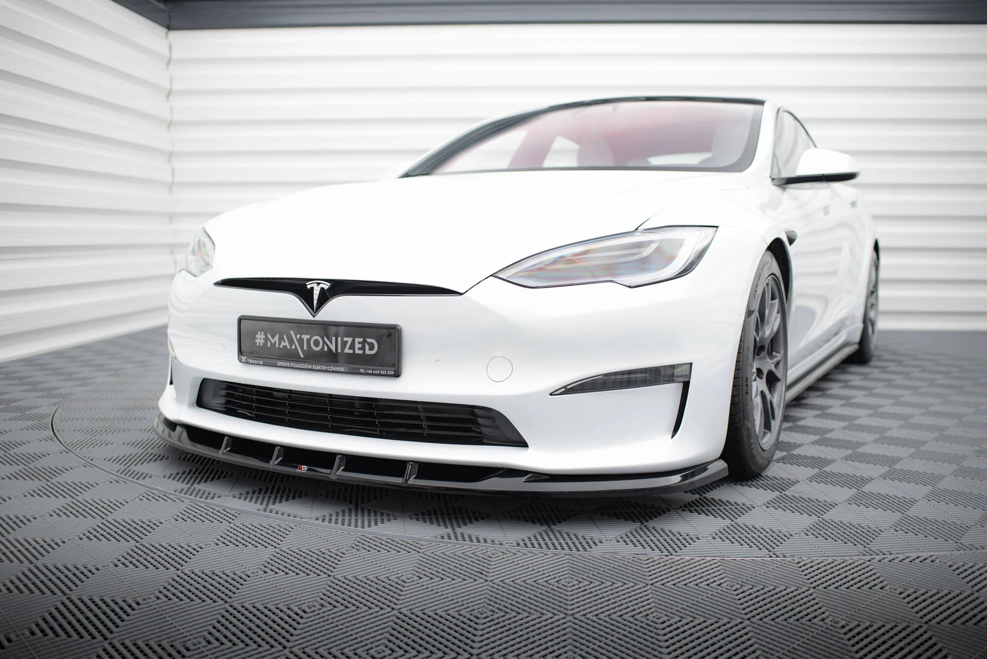 FRONT SPLITTER V.3 TESLA MODEL S PLAID MK1 FACELIFT - Image 3