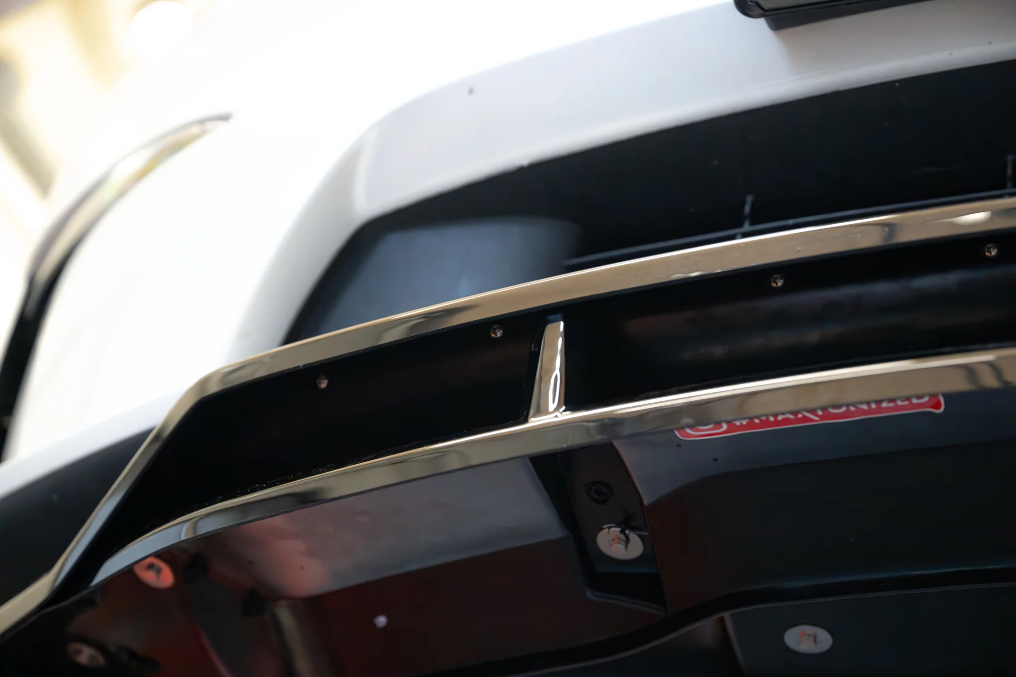 FRONT SPLITTER V.3 TESLA MODEL X MK1 FACELIFT - Image 11