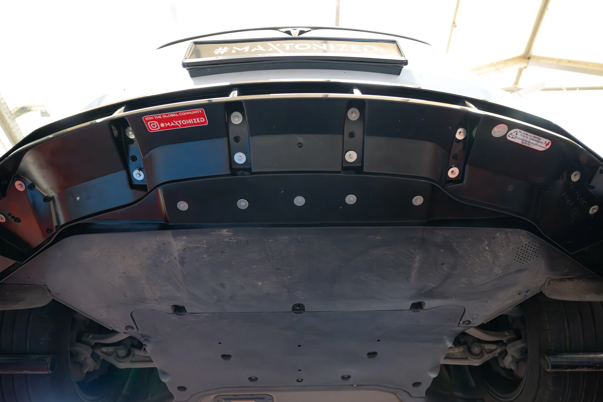 FRONT SPLITTER V.3 TESLA MODEL X MK1 FACELIFT - Image 9
