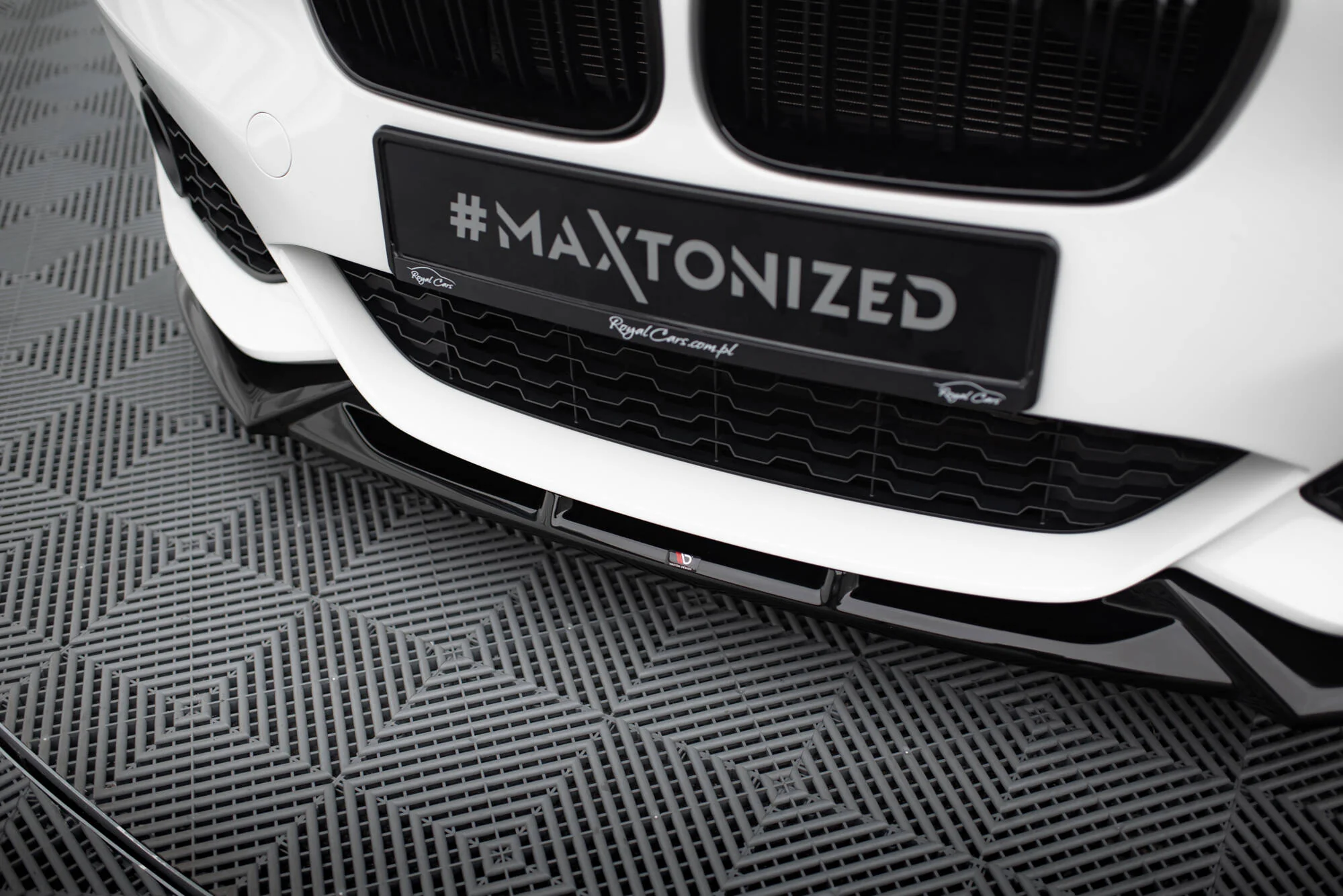 Front Splitter V.5 BMW 1 M-Pack / M140i F20 Facelift - Image 4