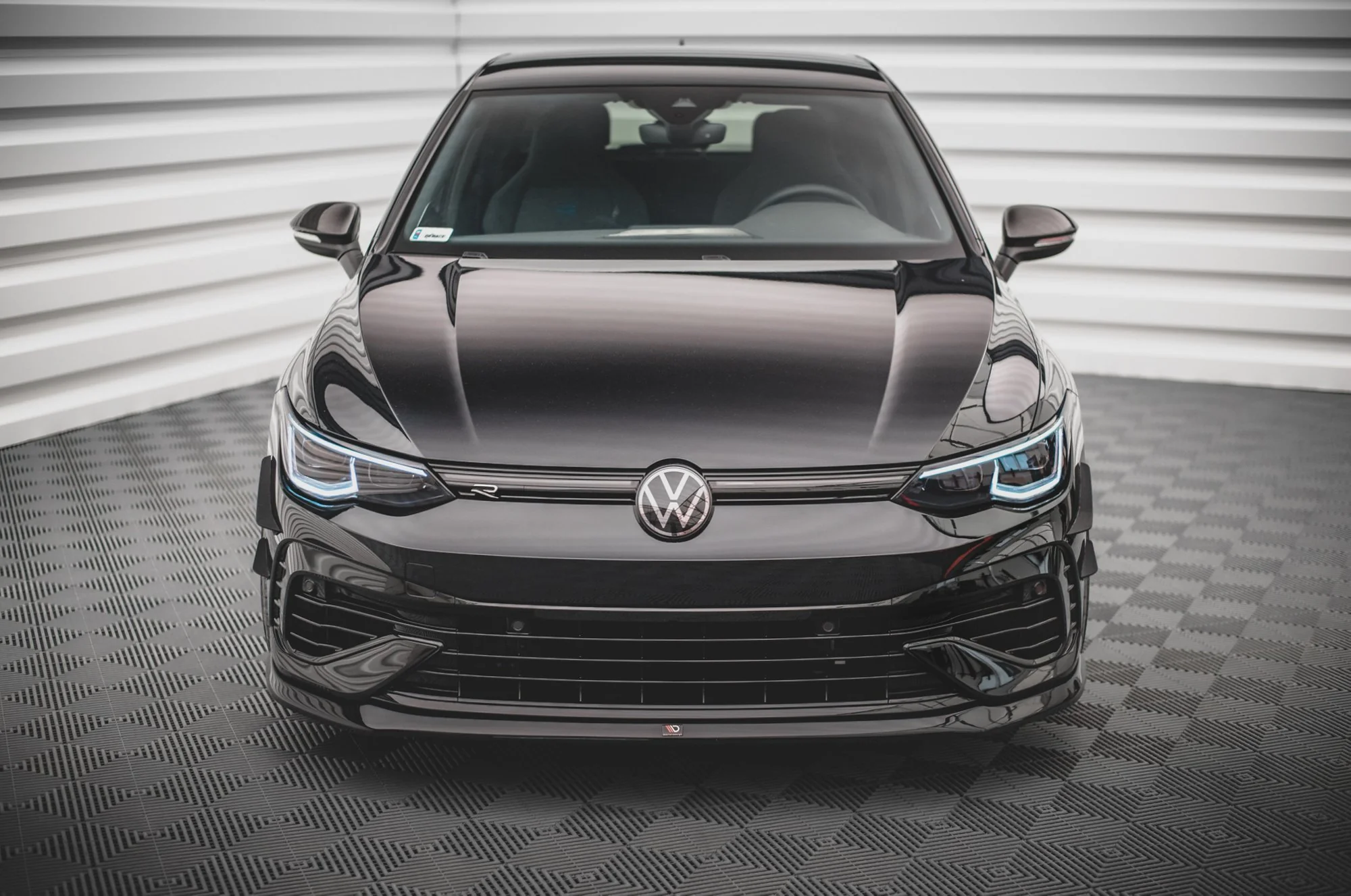 FRONT SPLITTER V.5 VOLKSWAGEN GOLF R MK8 - Image 2
