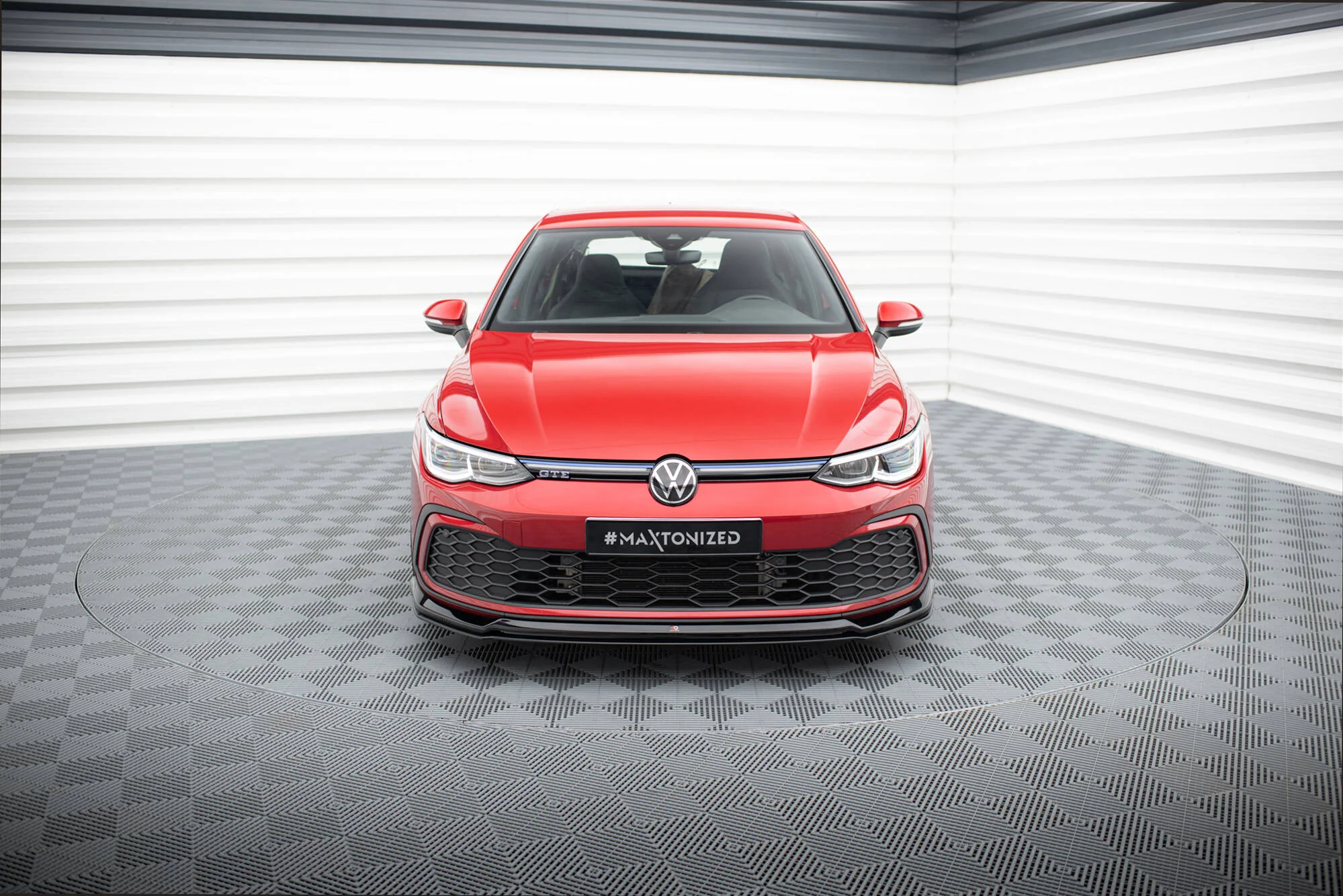 FRONT SPLITTER V.6 VOLKSWAGEN GOLF GTI / GTE / R-LINE MK8 - Image 2