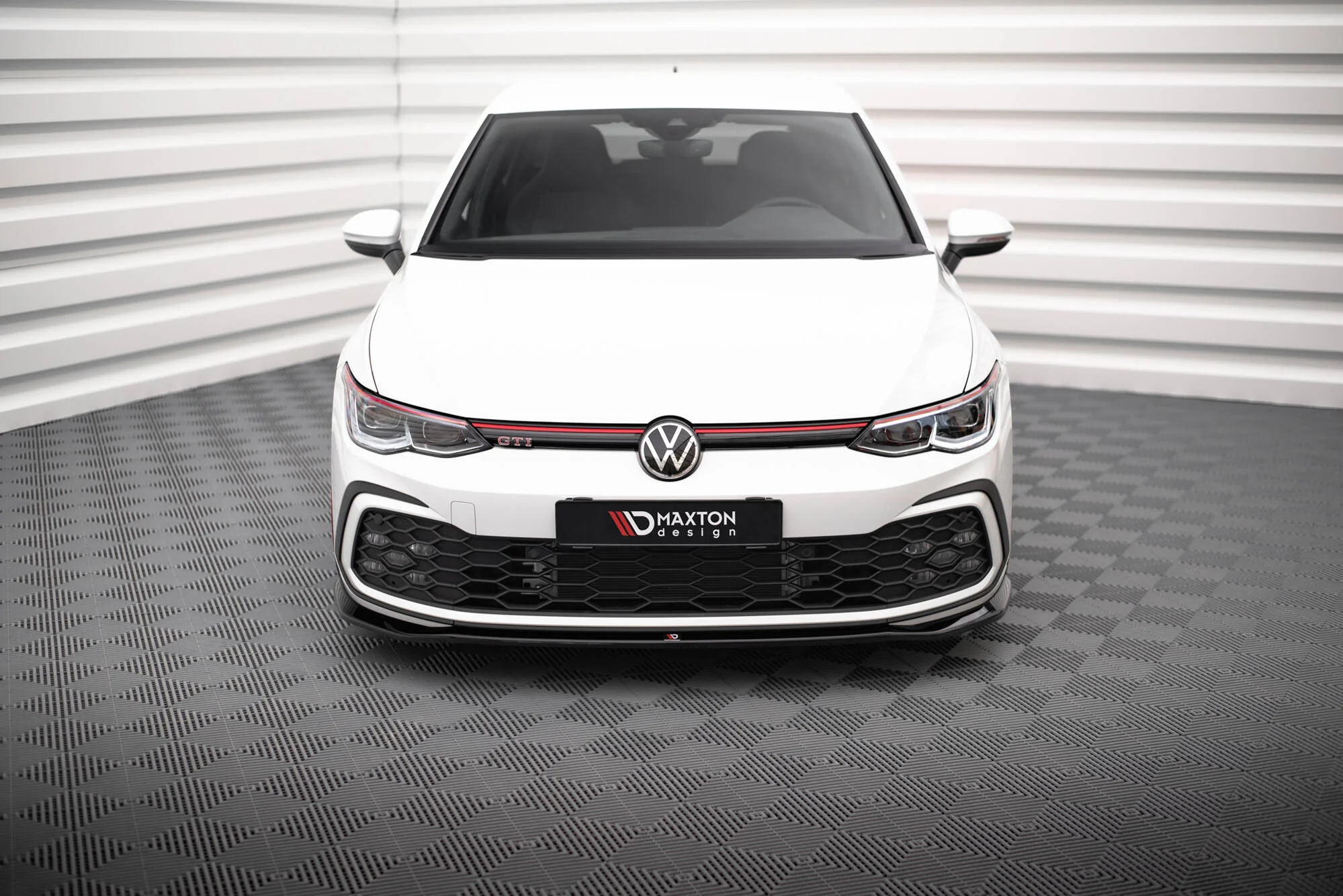FRONT SPLITTER V.7 VOLKSWAGEN GOLF GTI / GTE / R-LINE MK8 - Image 2