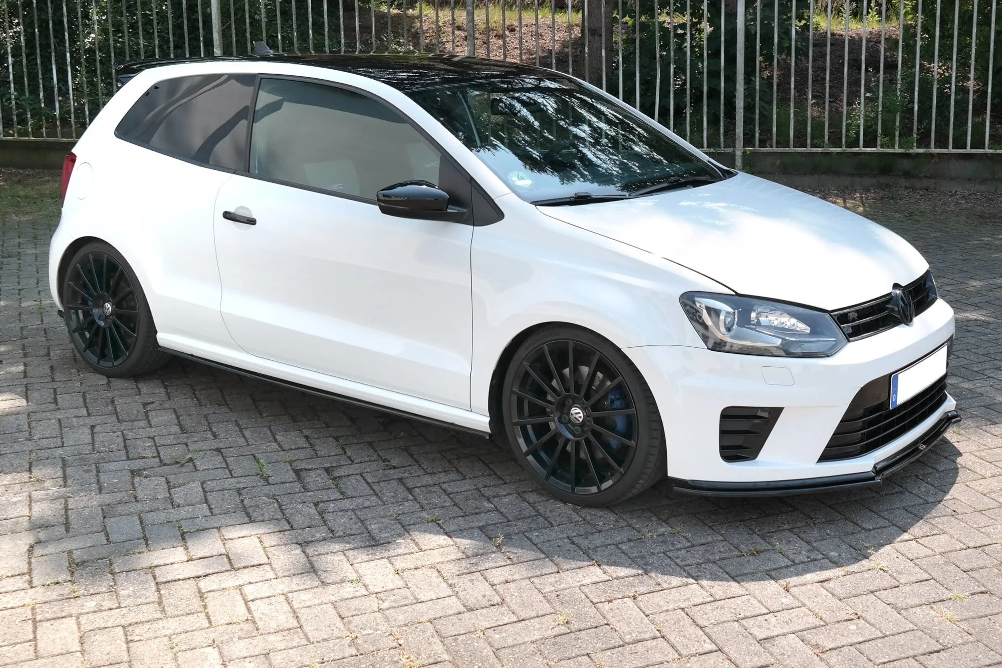 FRONT SPLITTER VOLKSWAGEN POLO MK5 R WRC - Image 3