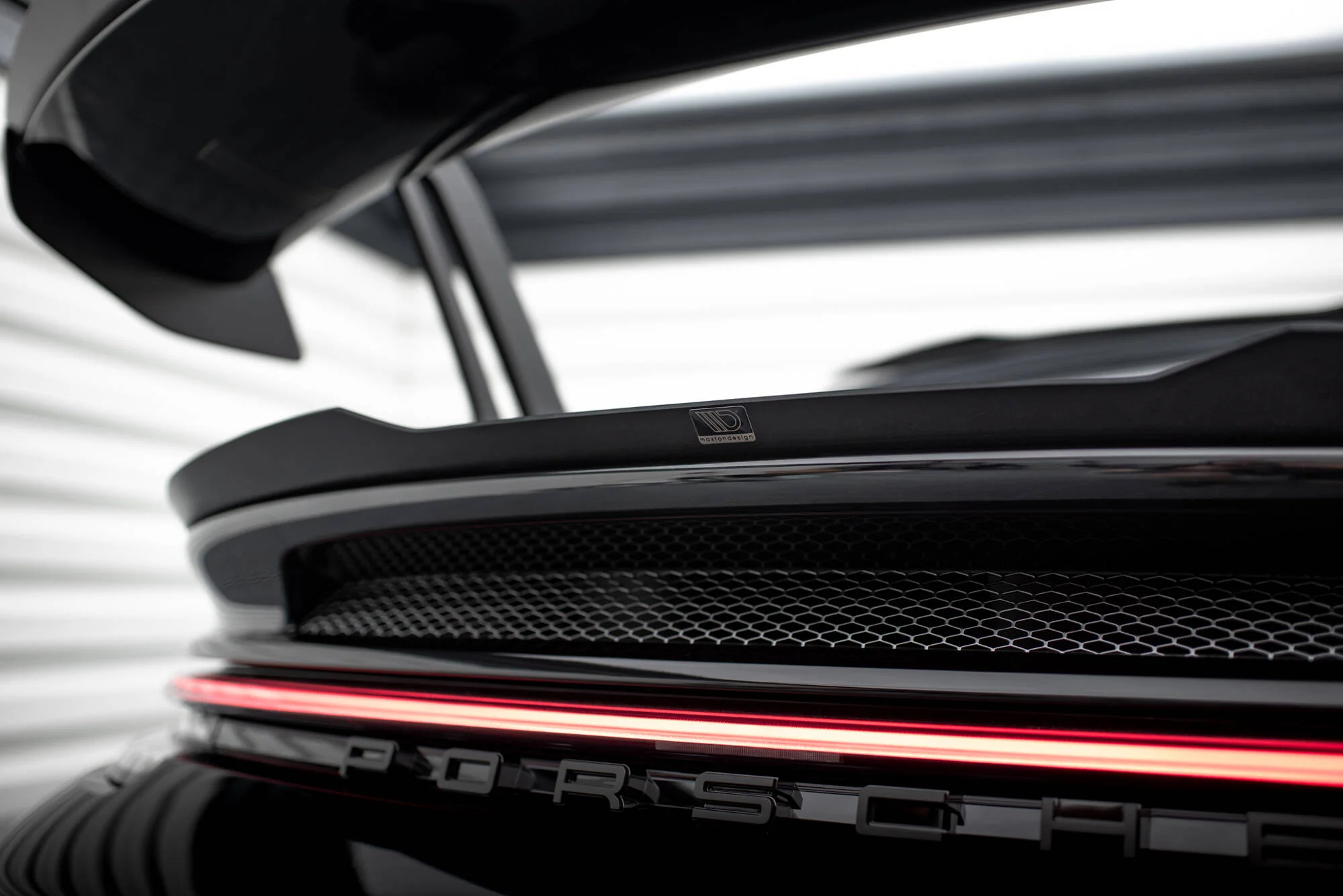 LOWER SPOILER CAP PORSCHE 911 992 GT3 - Image 4