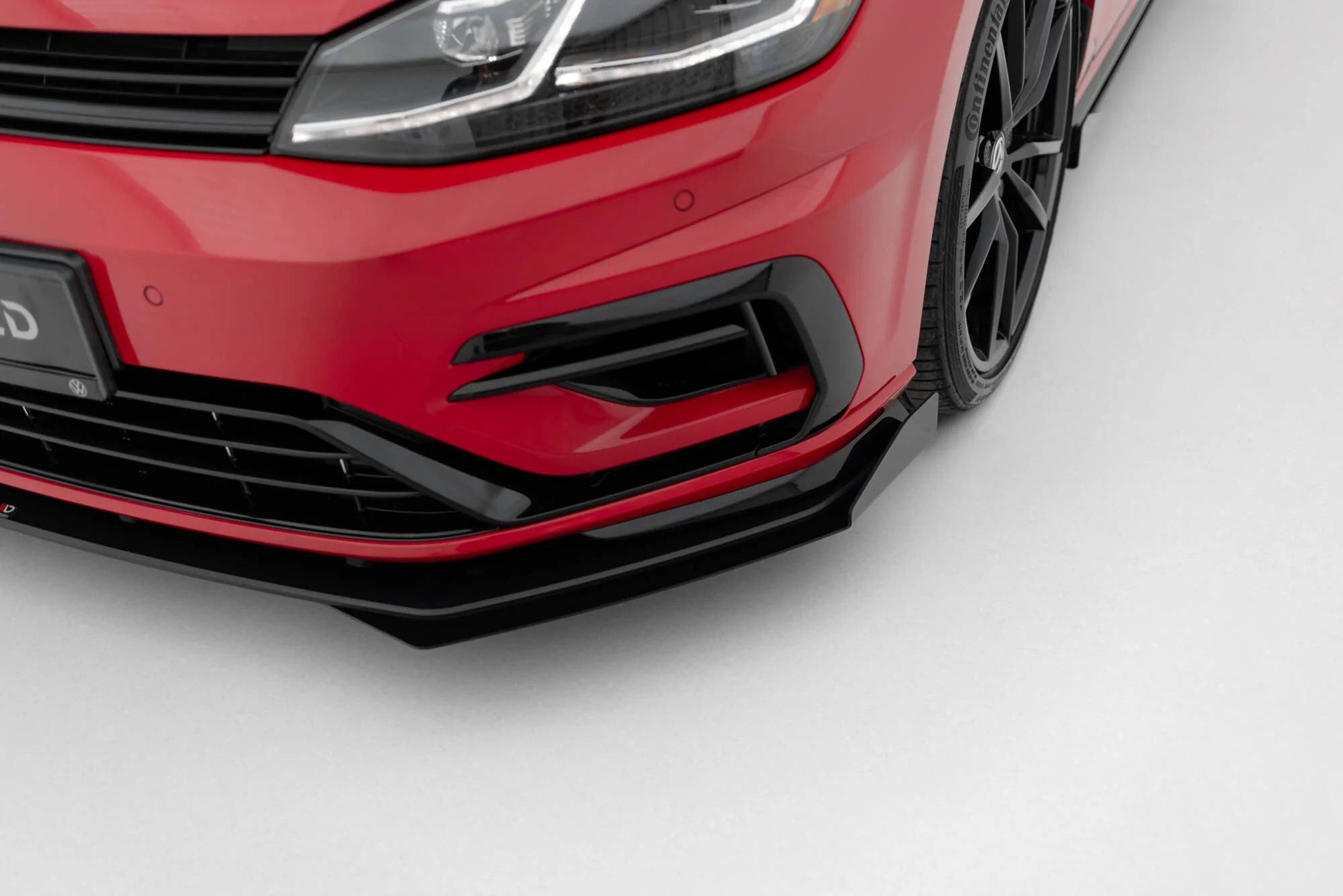 RACING DURABILITY FRONT SPLITTER + FLAPS VW GOLF 7 R FACELIFT - Image 5