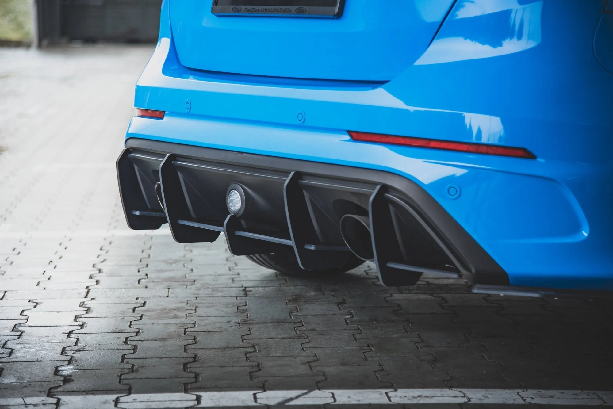 RACING DURABILITY REAR DIFFUSER FORD FOCUS RS MK3 - Image 4