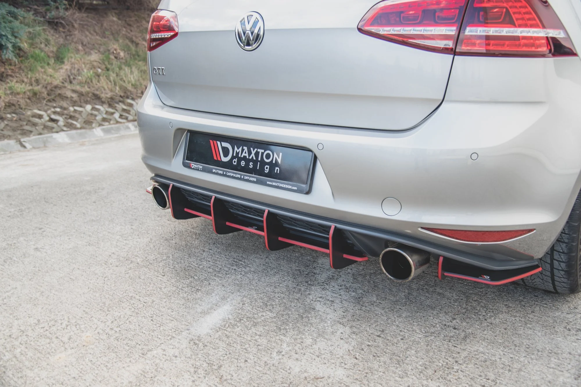 RACING DURABILITY REAR DIFFUSER V.1 VW GOLF 7 GTI - Image 12