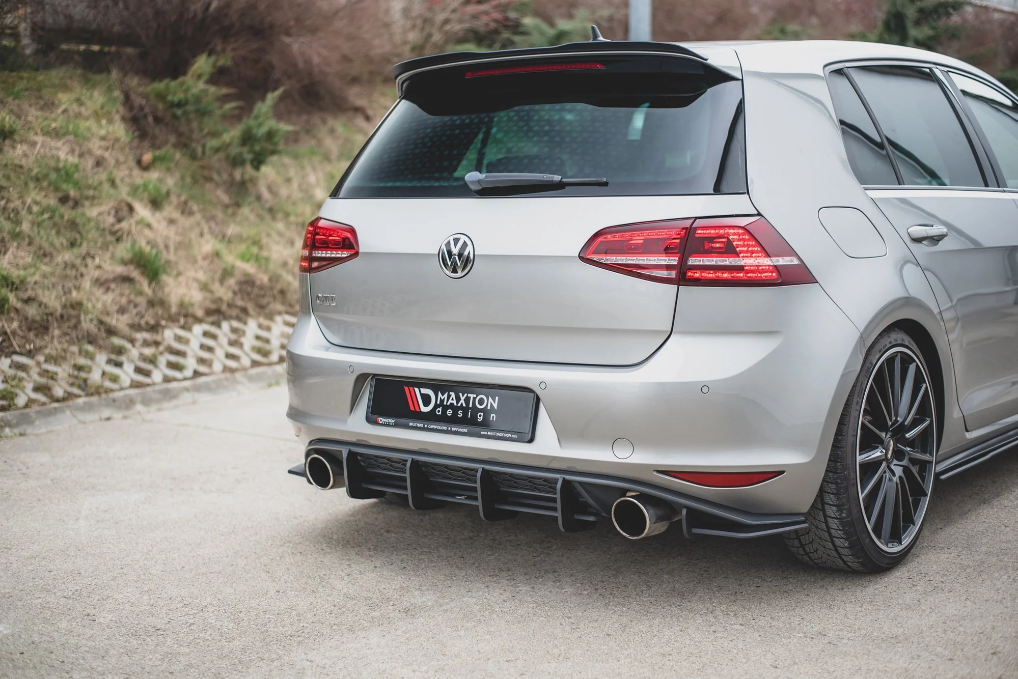 RACING DURABILITY REAR DIFFUSER V.1 VW GOLF 7 GTI - Image 7