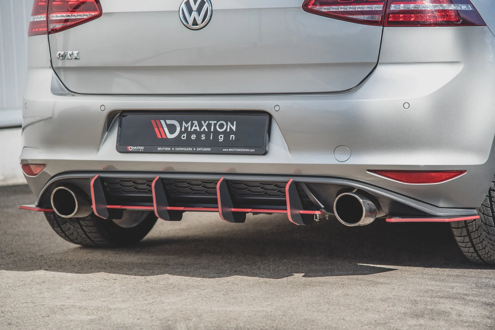 RACING DURABILITY REAR DIFFUSER V.2 VW GOLF 7 GTI - Image 11