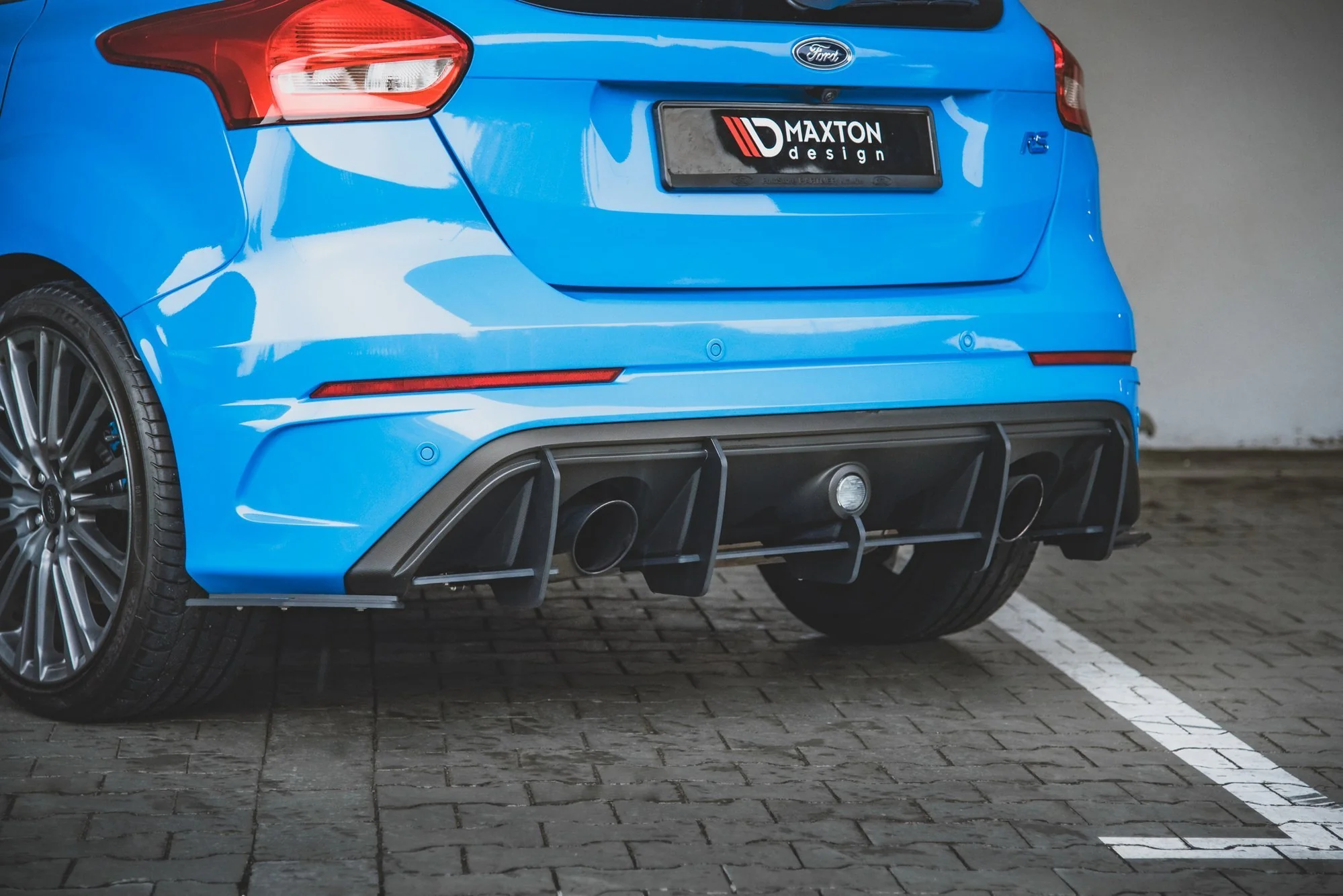RACING DURABILITY REAR SIDE SPLITTERS FORD FOCUS RS MK3 - Image 2