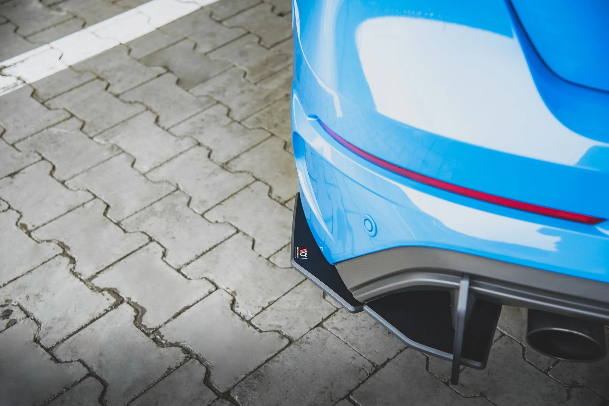 RACING DURABILITY REAR SIDE SPLITTERS FORD FOCUS RS MK3 - Image 5
