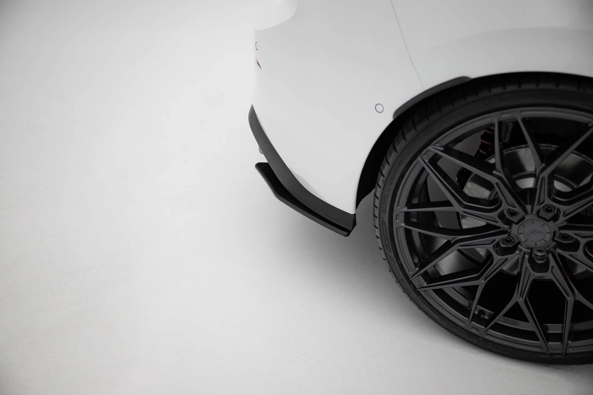 RACING DURABILITY REAR SIDE SPLITTERS VOLKSWAGEN GOLF 8 GTI - Image 5
