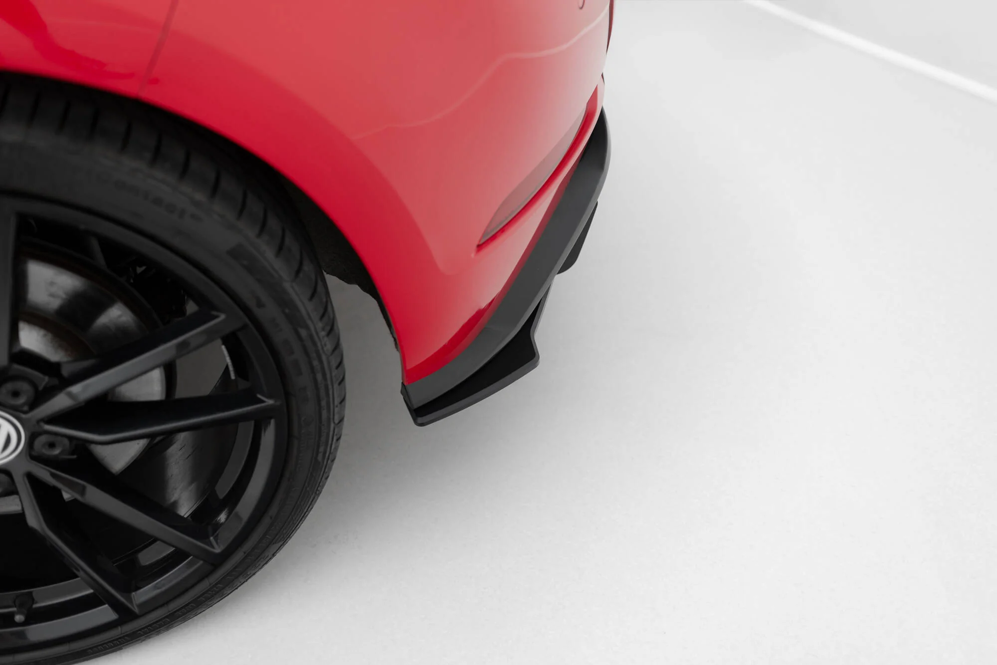 RACING DURABILITY REAR SIDE SPLITTERS VW GOLF 7 R FACELIFT - Image 2