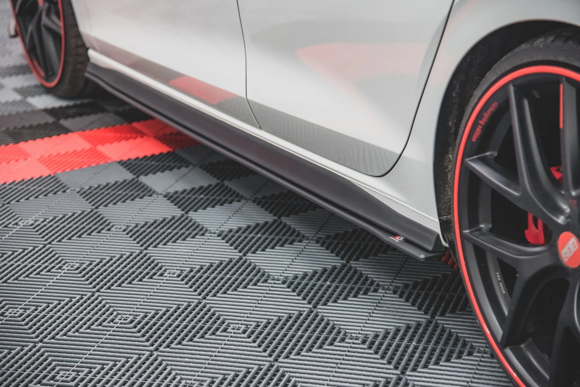 RACING DURABILITY SIDE SKIRTS DIFFUSERS VOLKSWAGEN GOLF 8 GTI / GTI CLUBSPORT / R-LINE - Image 7