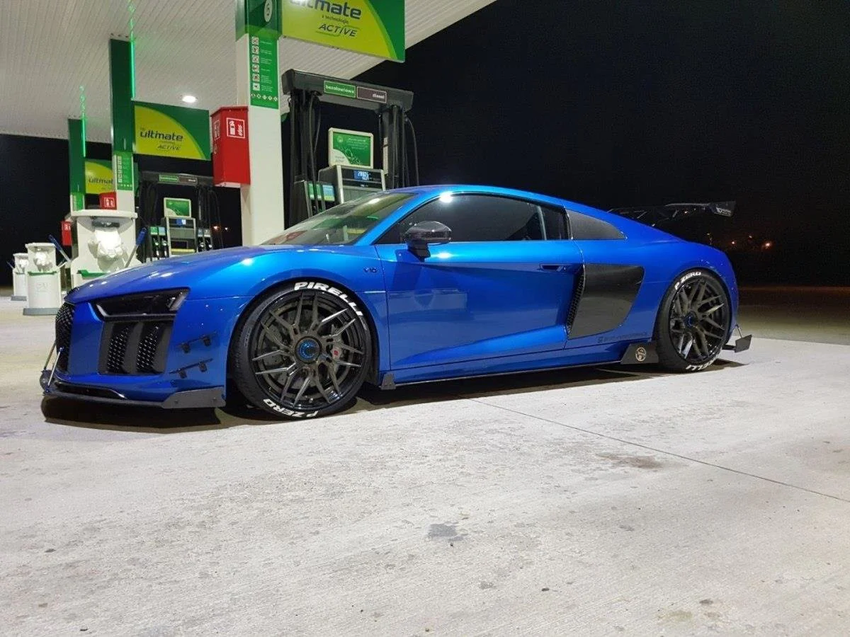RACING SIDE SKIRTS DIFFUSERS AUDI R8 MK.2 - Image 2