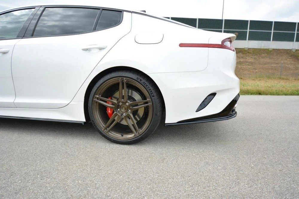 REAR SIDE SPLITTERS KIA STINGER GT - Image 2