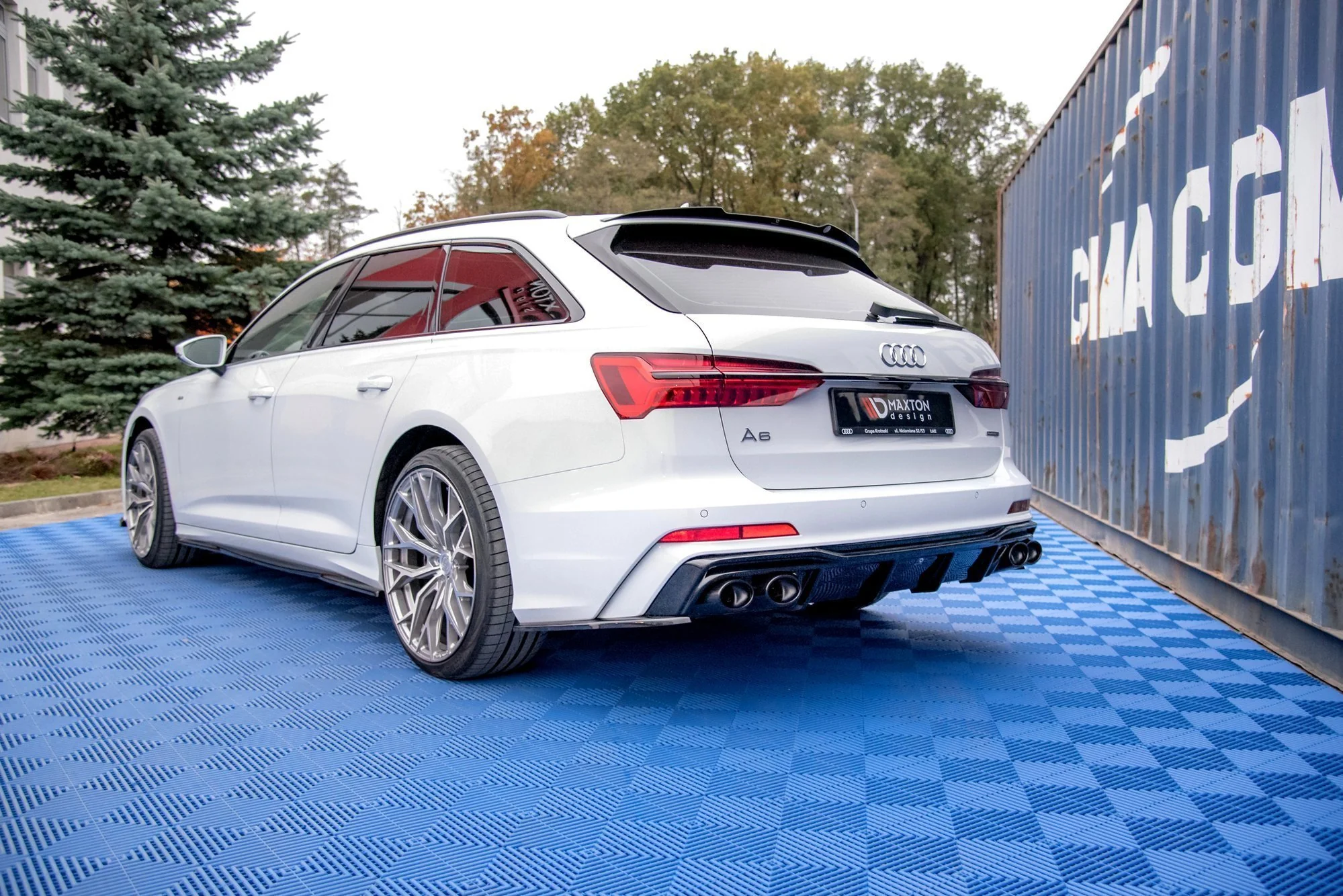 REAR SIDE SPLITTERS AUDI A6 C8 S-LINE (set for Maxton valance) - Image 4