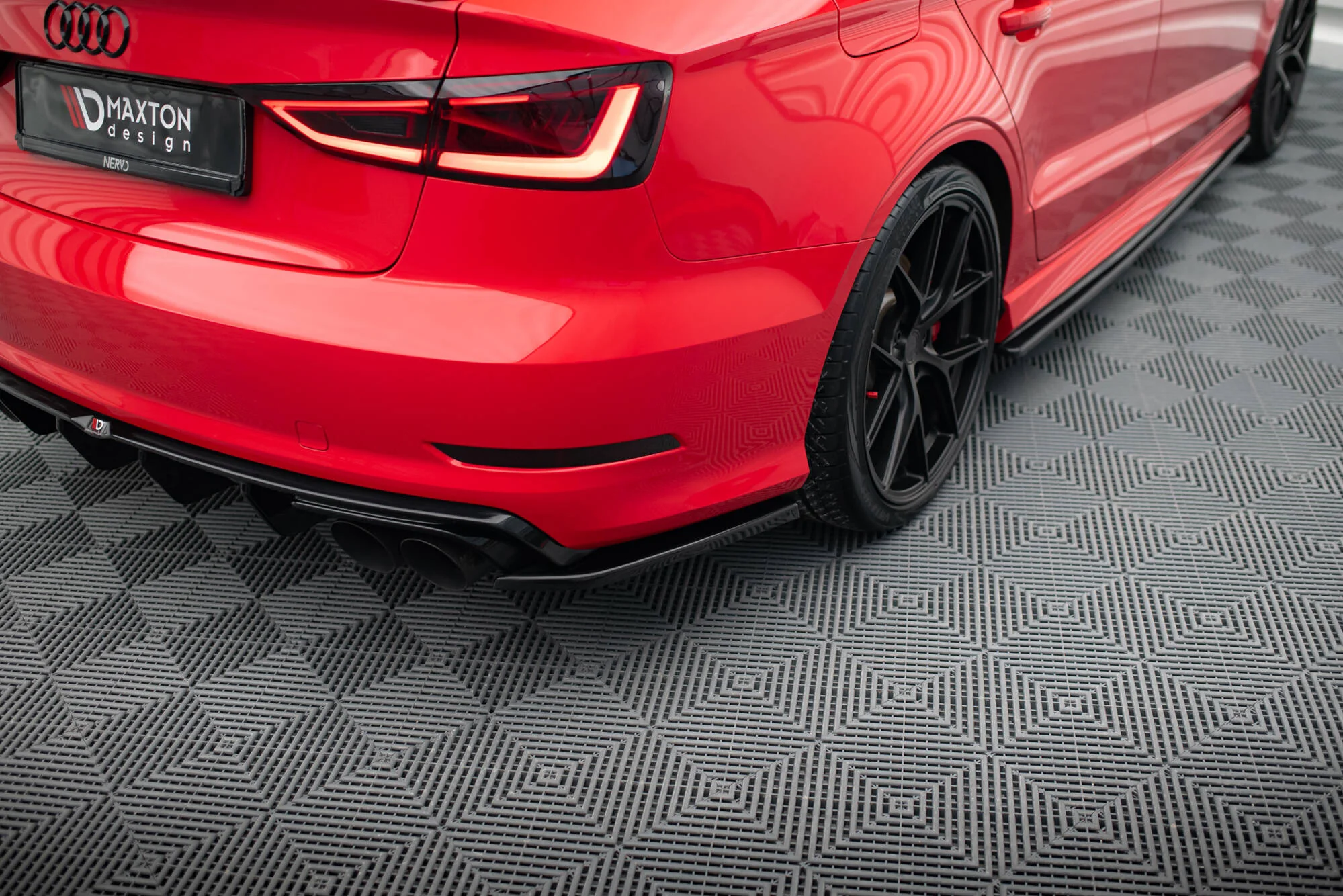 REAR SIDE SPLITTERS AUDI S3 SEDAN 8V (set for Maxton valance)
