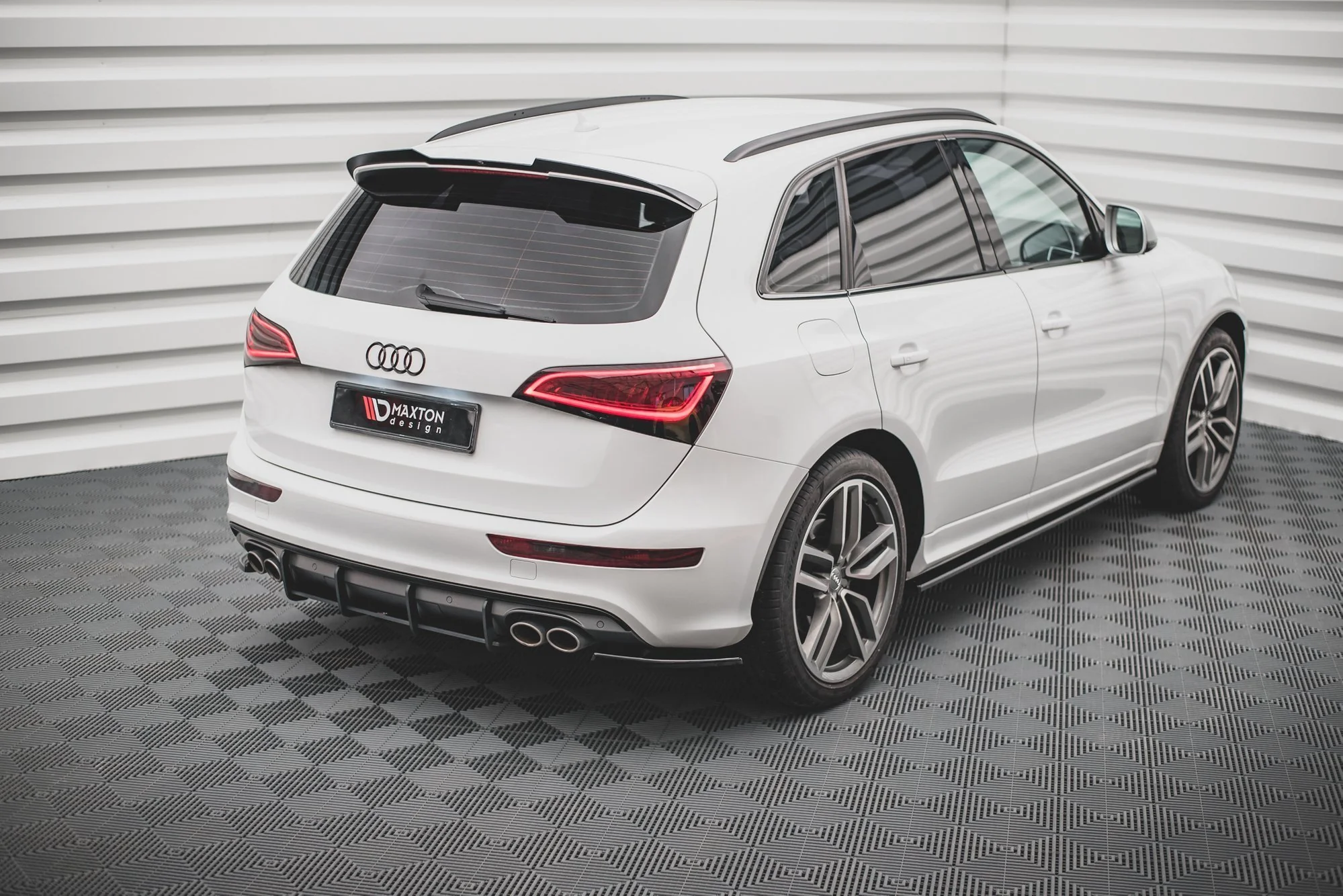 REAR SIDE SPLITTERS AUDI SQ5 MK1 (8R) - Image 4