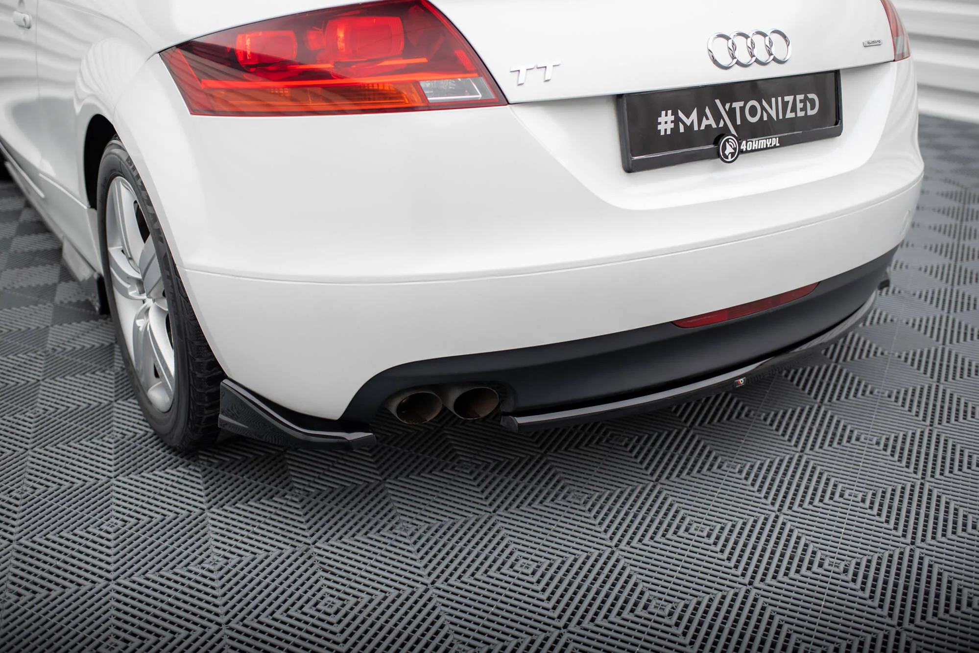 Rear Side Splitters Audi TT 8J - Image 2