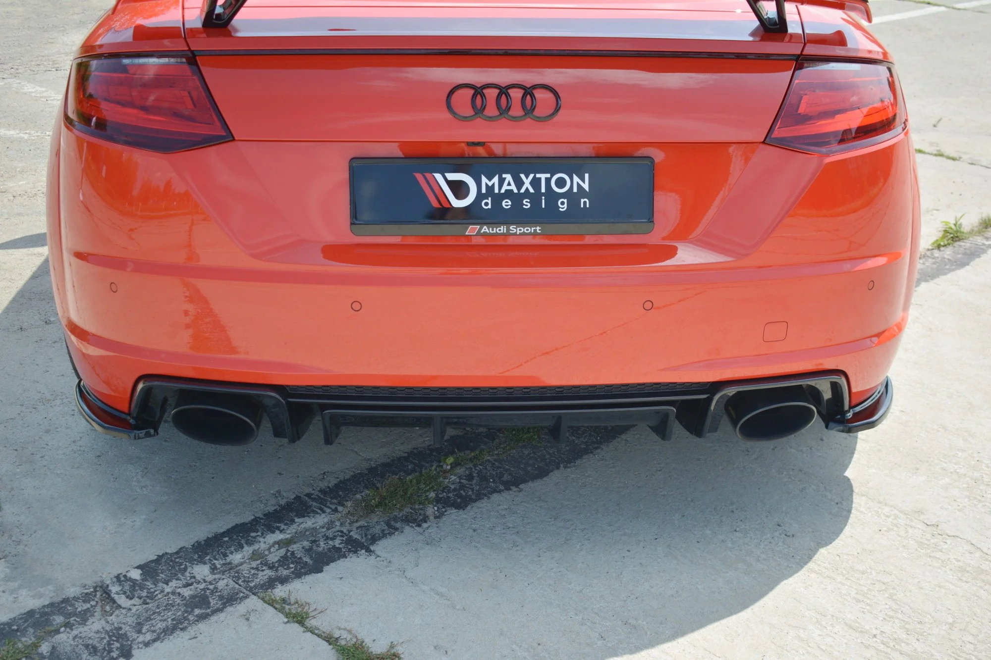 REAR SIDE SPLITTERS AUDI TT RS 8S - Image 2