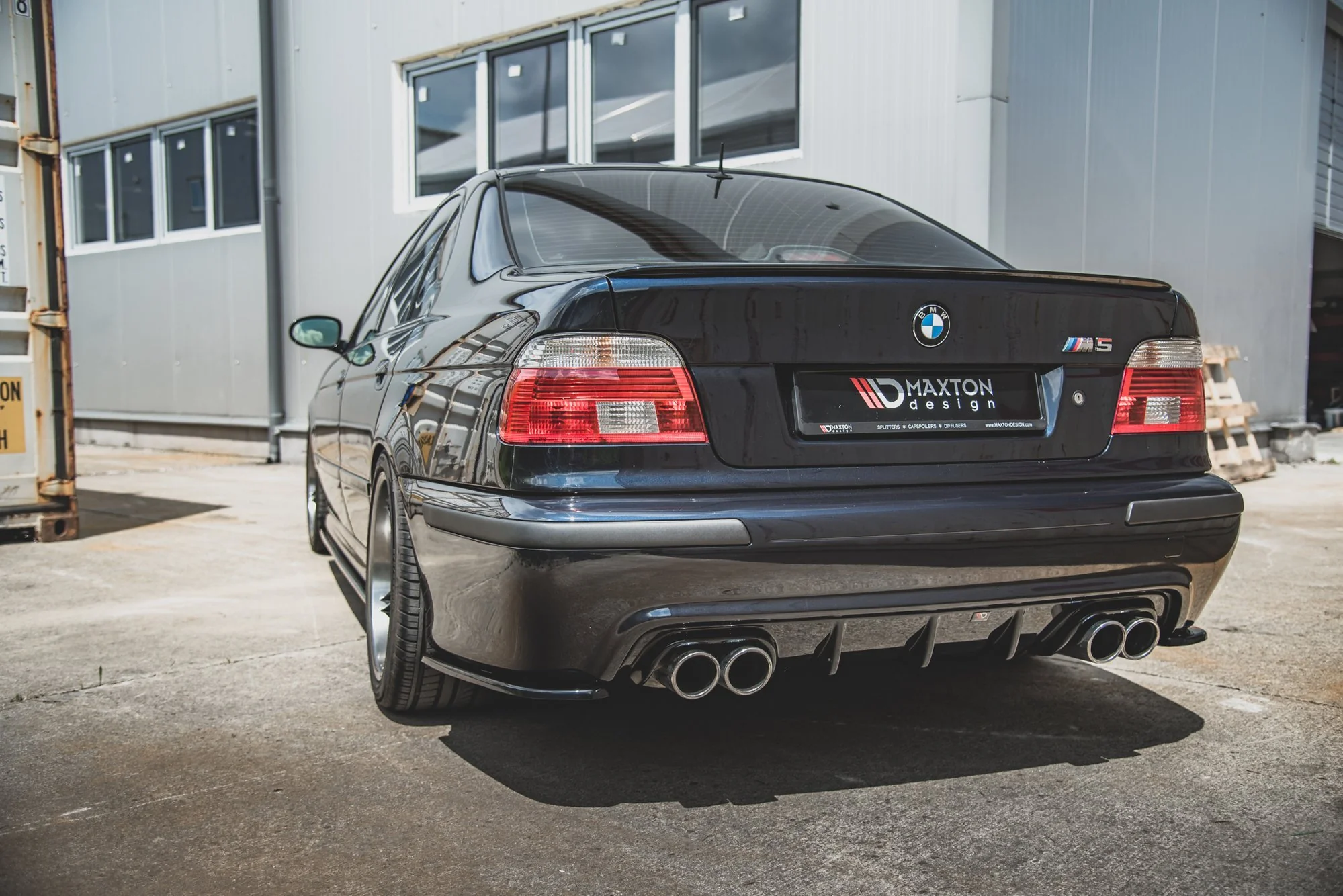 REAR SIDE SPLITTERS BMW M5 E39 - Image 6