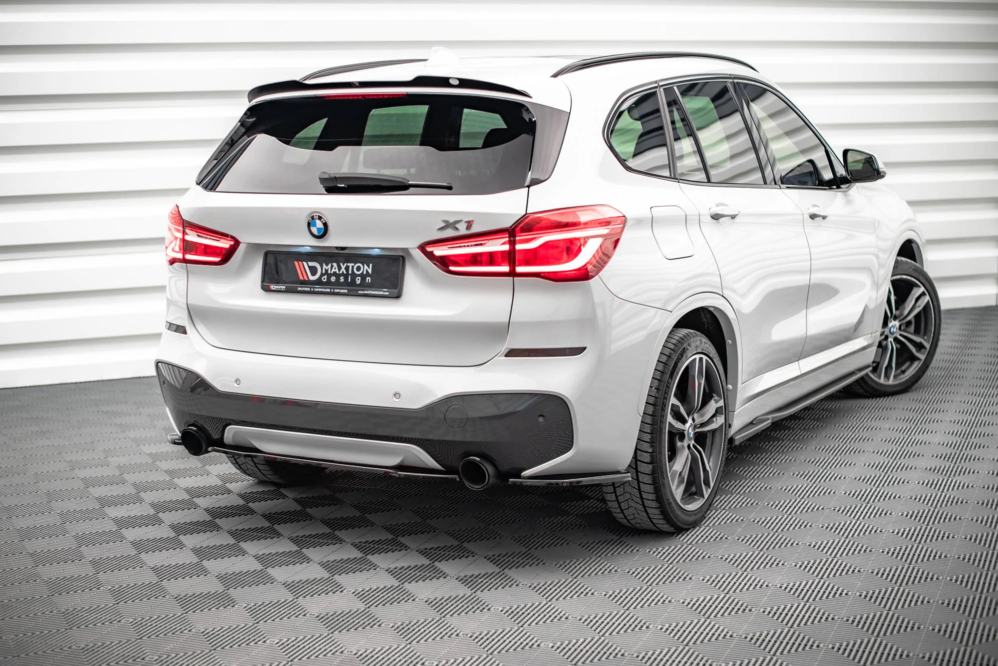 REAR SIDE SPLITTERS BMW X1 M-PACK F48 - Image 2