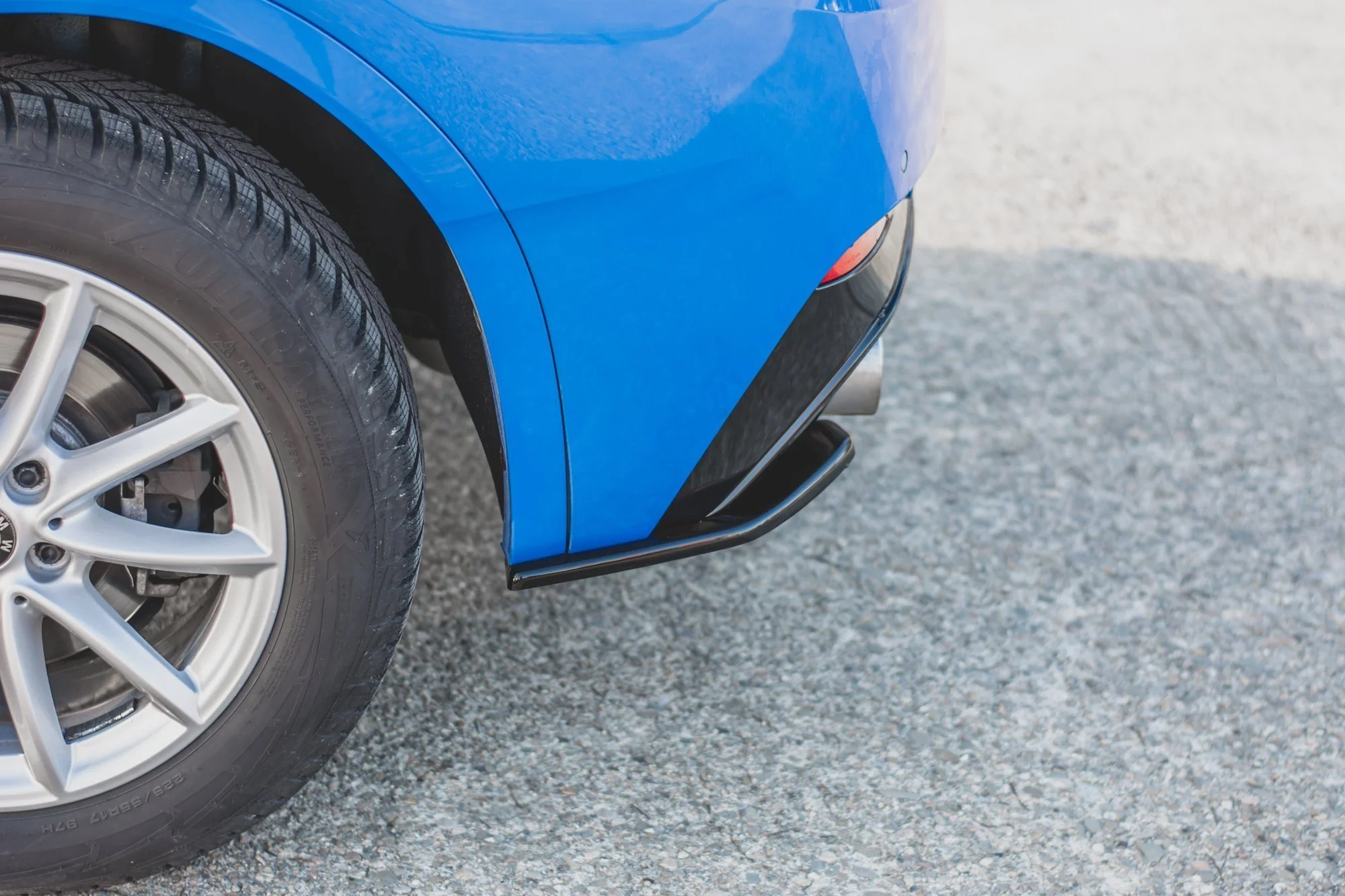 REAR SIDE SPLITTERS BMW X2 F39 M-PACK - Image 4
