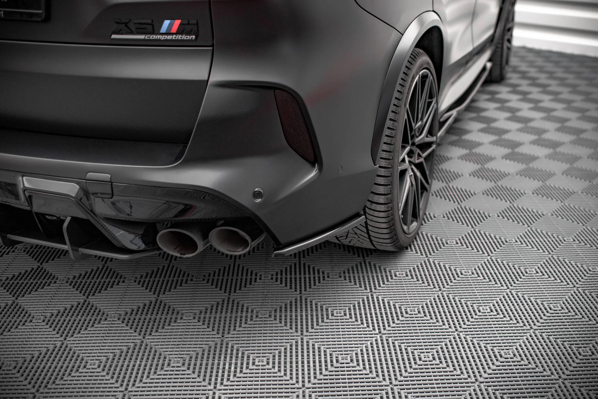REAR SIDE SPLITTERS BMW X5M F95 - Image 2