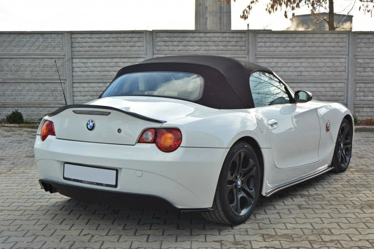 REAR SIDE SPLITTERS BMW Z4 E85 / E86 (PREFACE) - Image 5