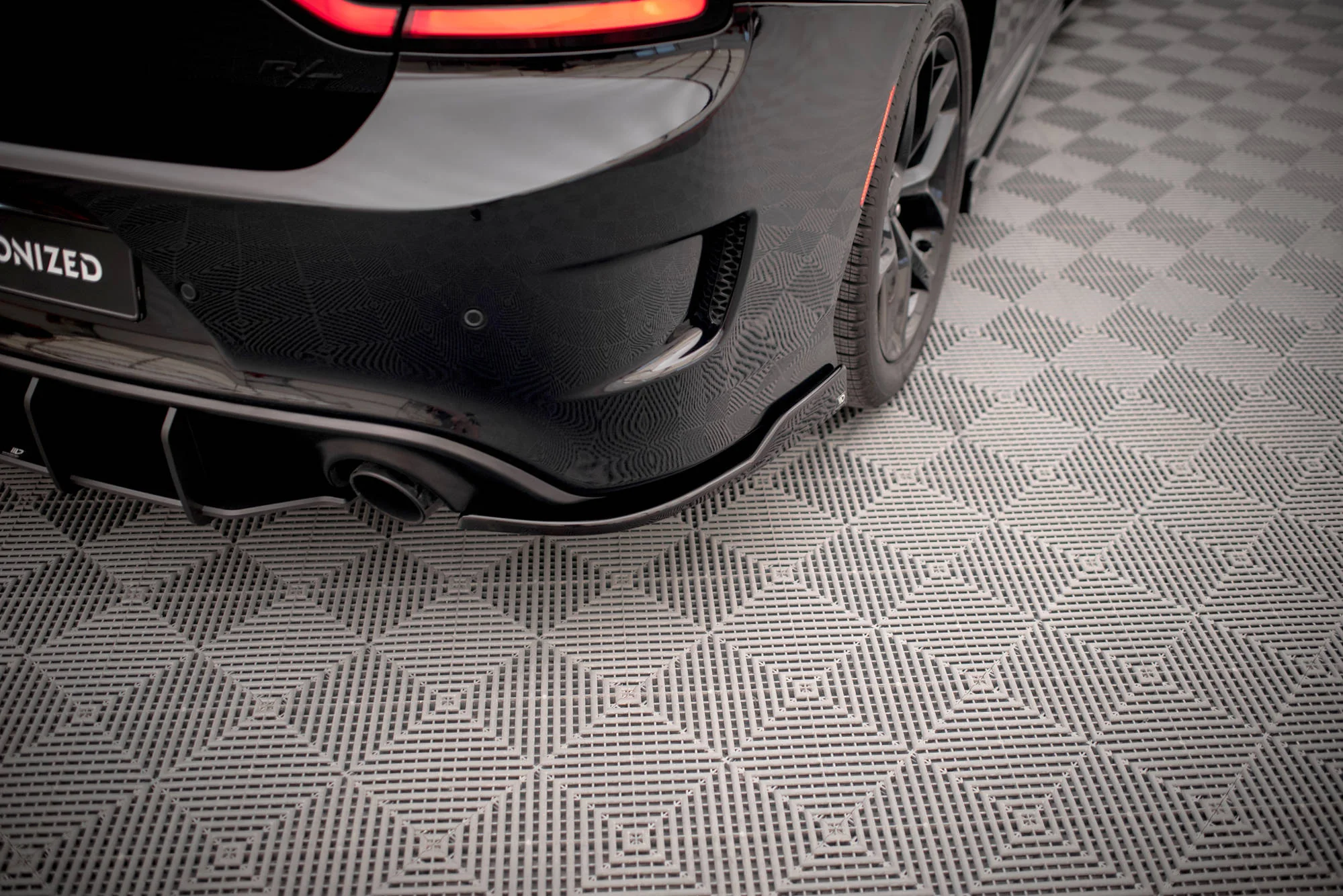 REAR SIDE SPLITTERS DODGE CHARGER SRT MK7 FACELIFT - Image 3