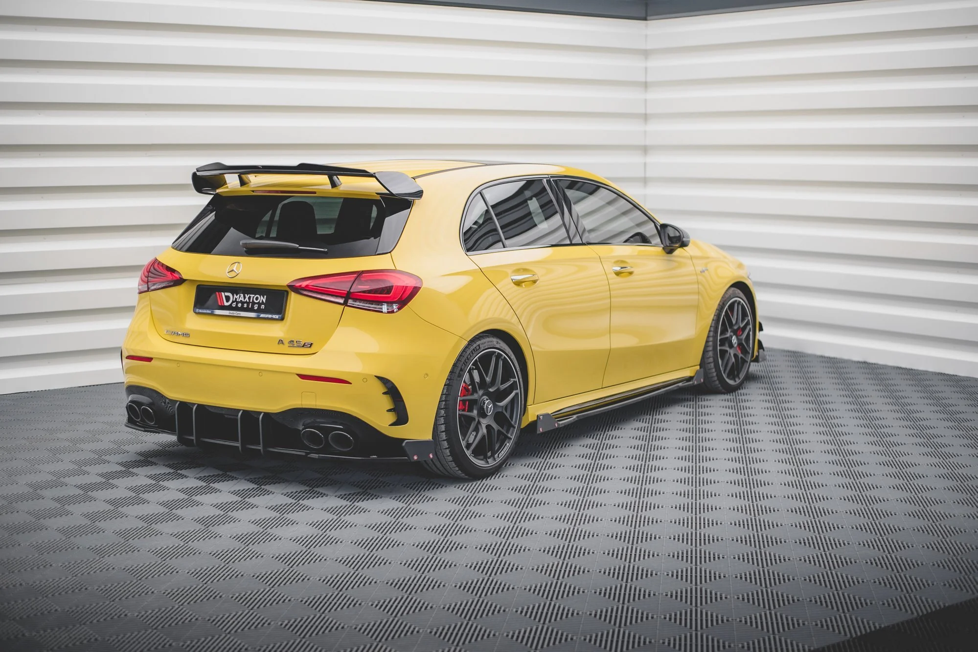 REAR SIDE SPLITTERS + FLAPS V.2 MERCEDES-AMG A45 S - Image 2