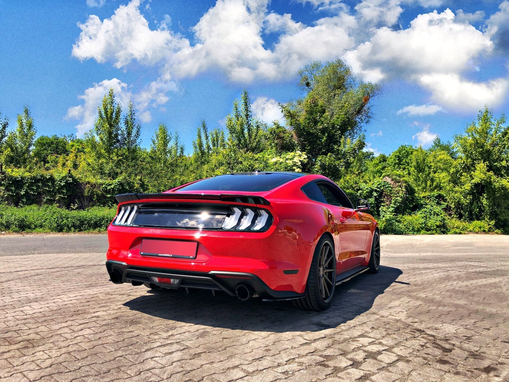 REAR SIDE SPLITTERS FORD MUSTANG MK. 6 FACELIFT - Image 3
